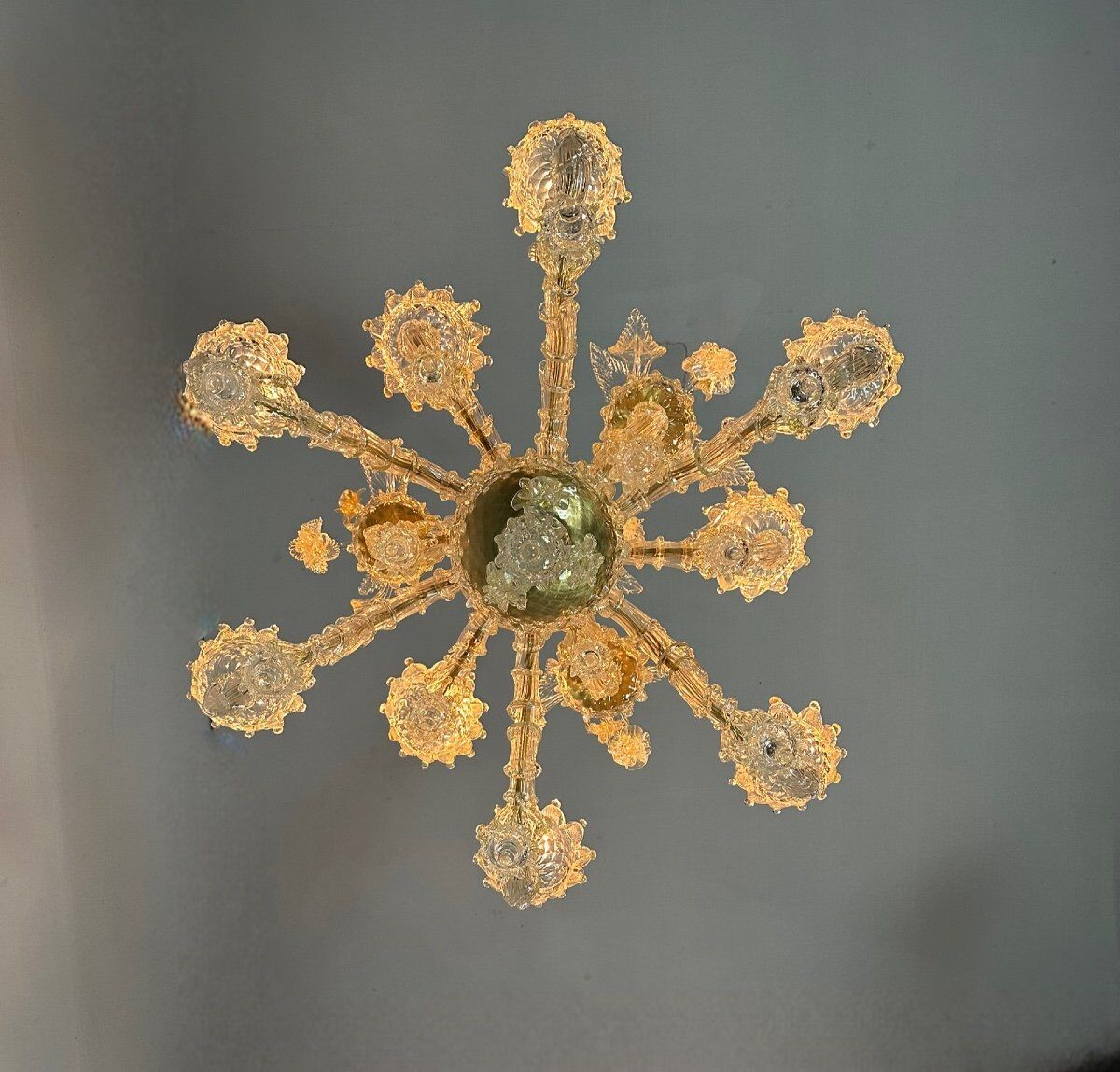 Venetian chandelier rezzonico in gilded Murano glass circa 1920