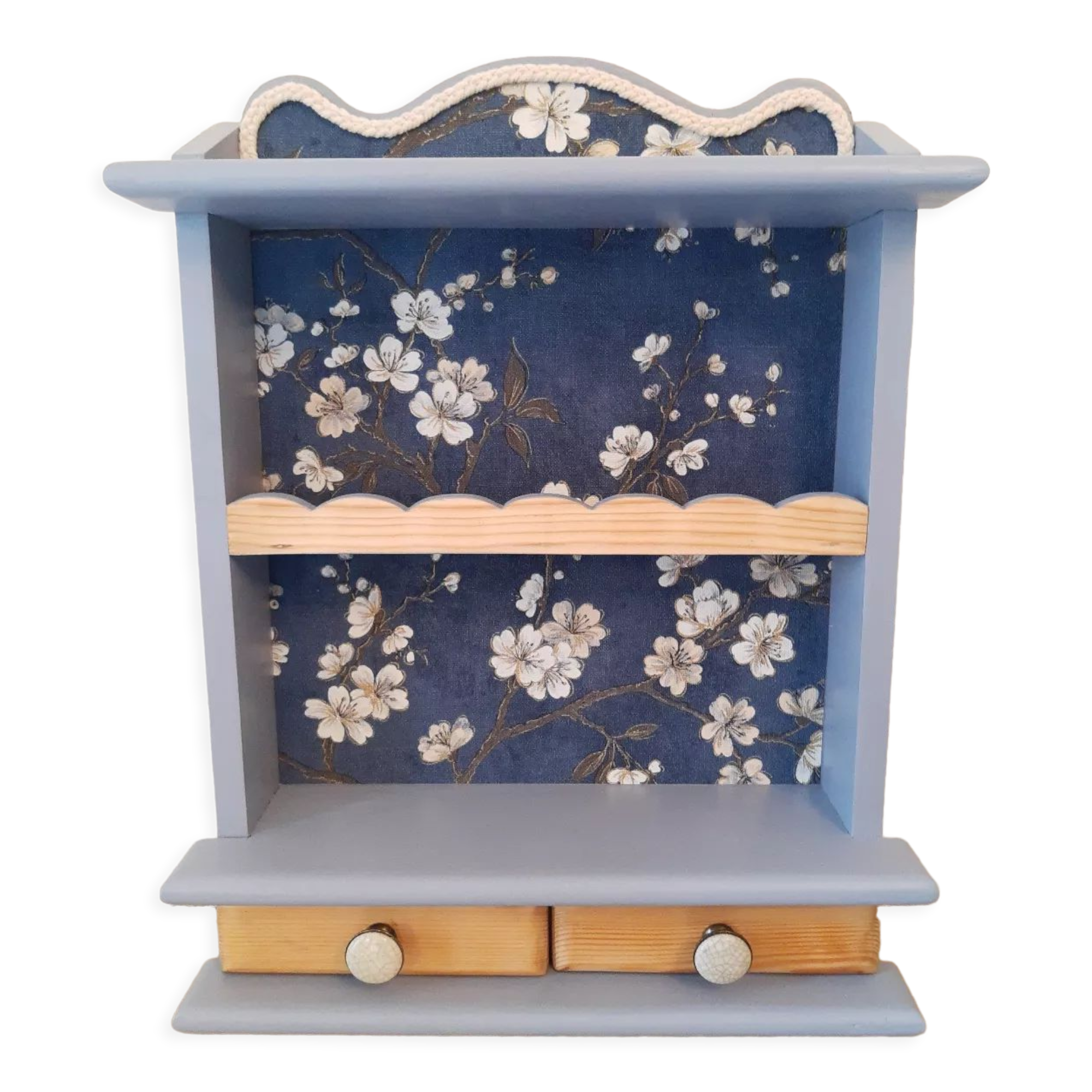 Shelf to put or hang revisited