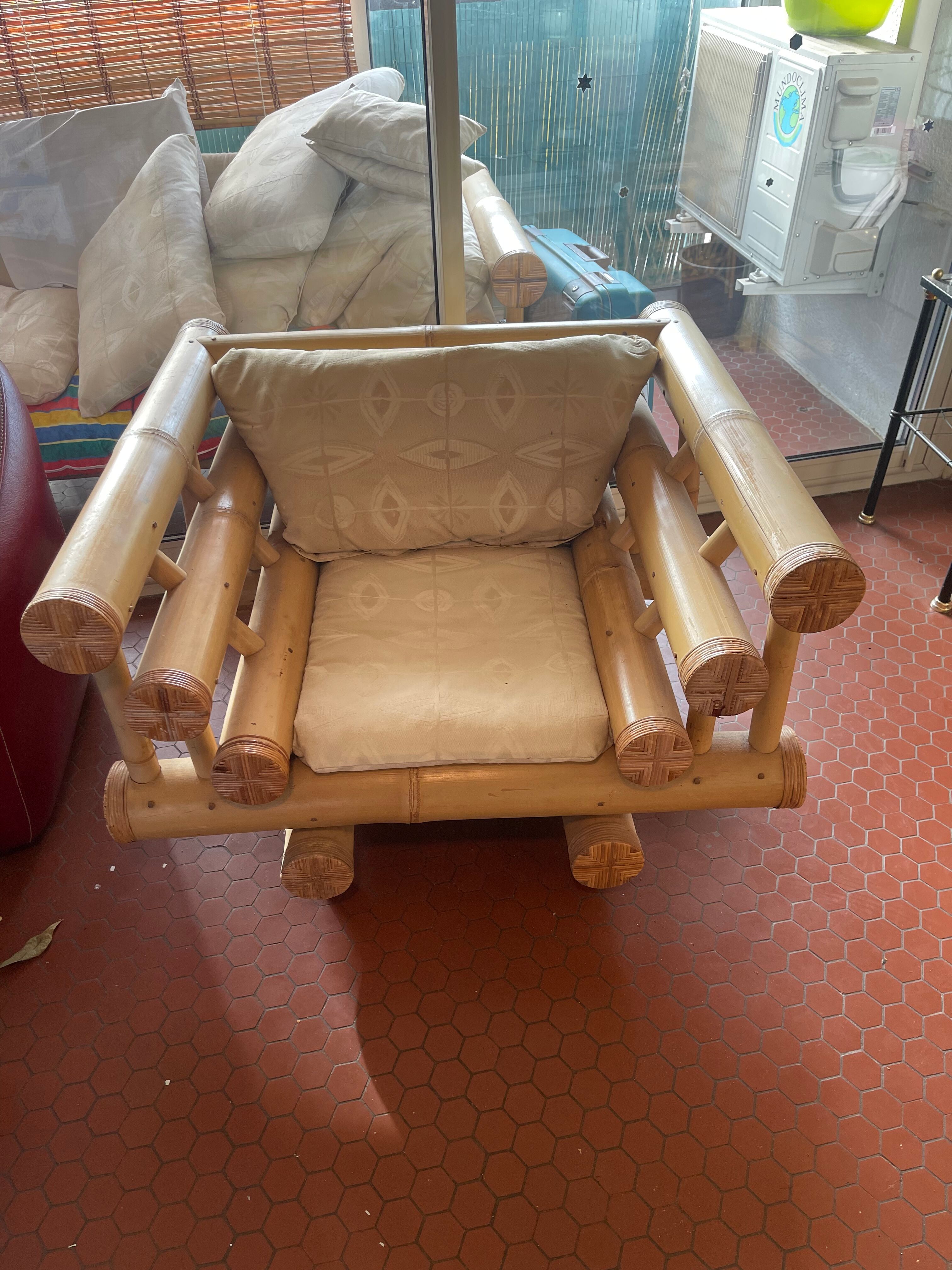 Set Sofa and 2 armchairs in large bamboo with cushions