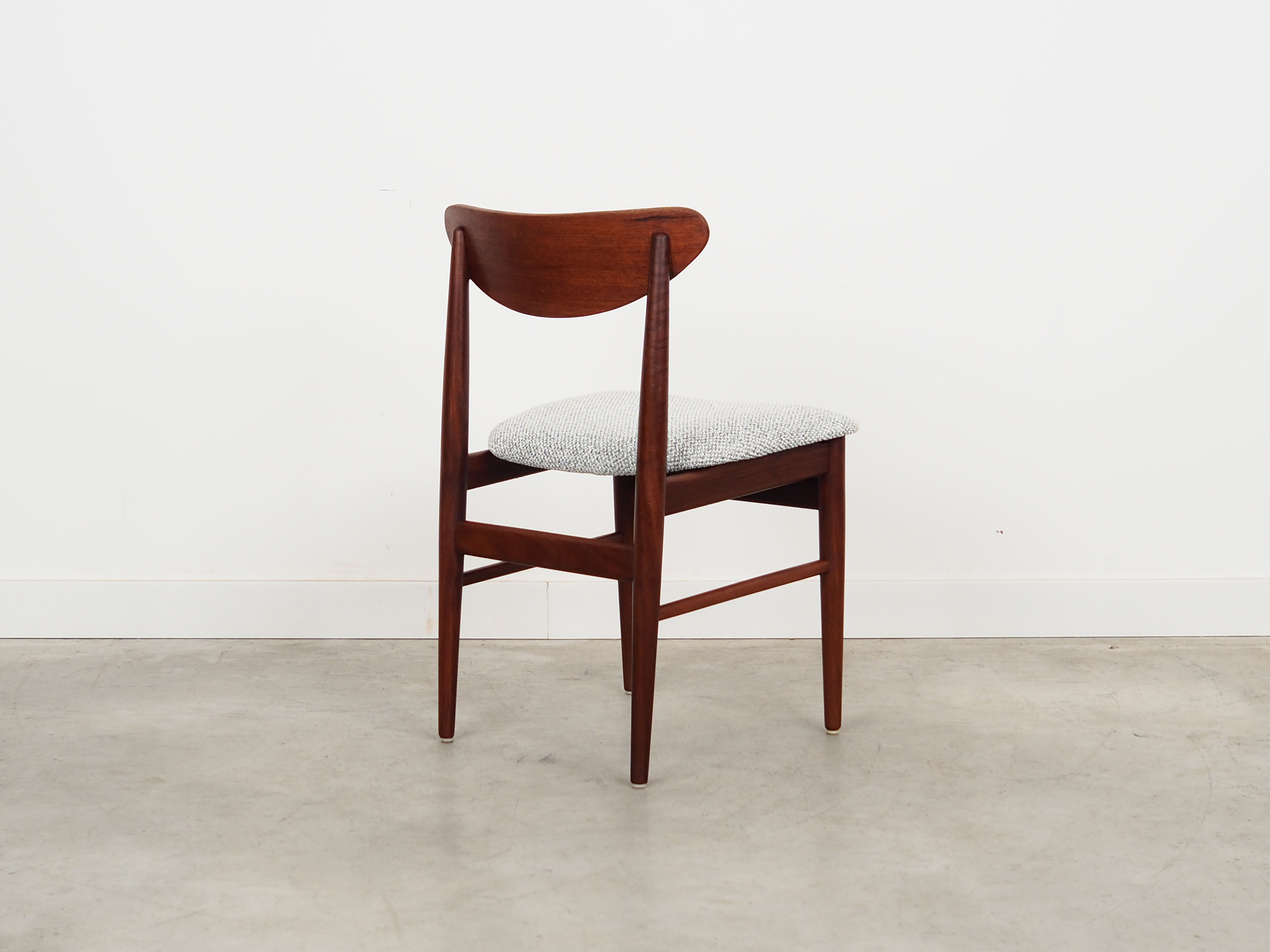 Set of three teak chairs, danish design, 1970s