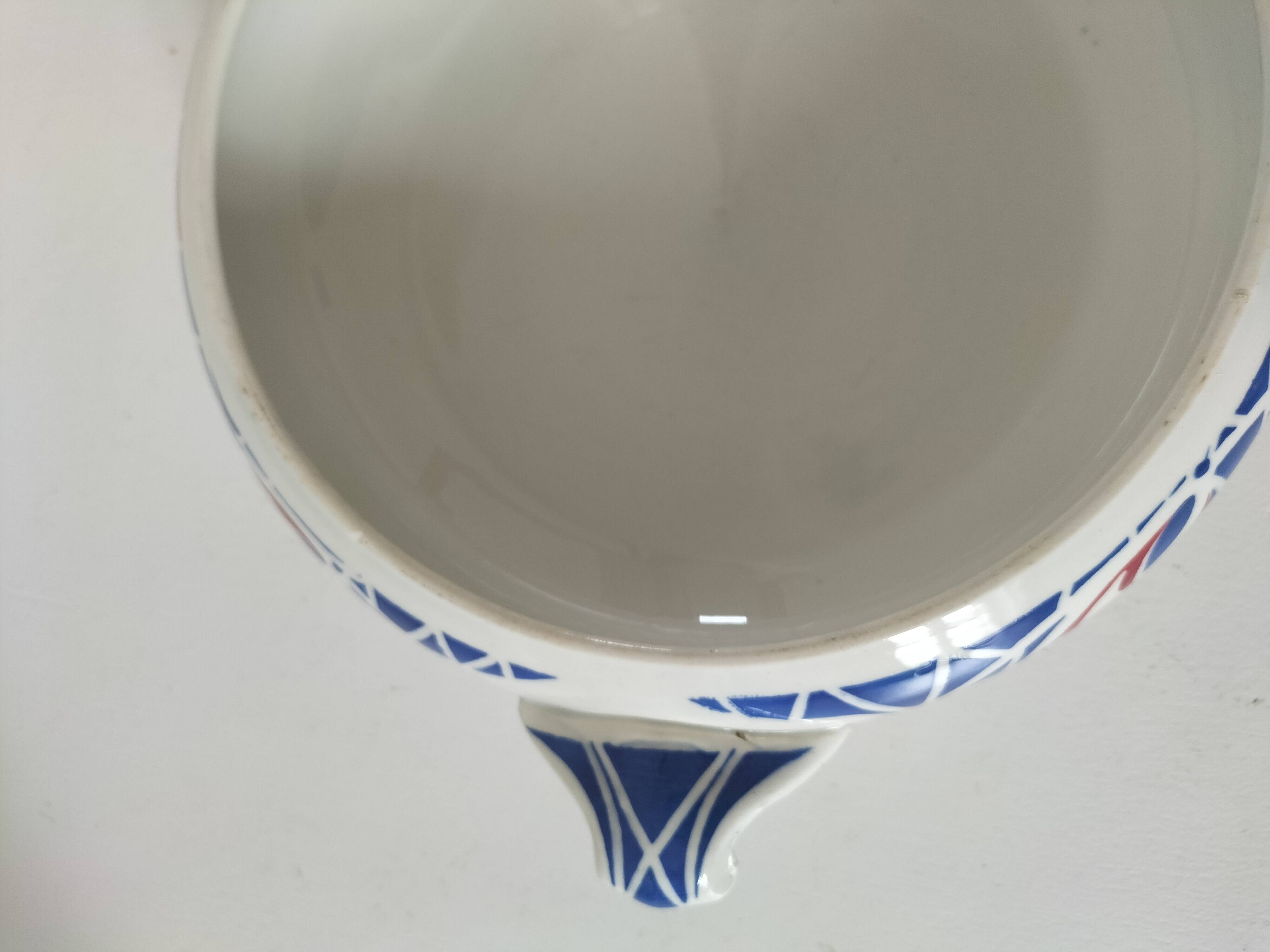 Sarreguemines vegetable dish, Robinson model