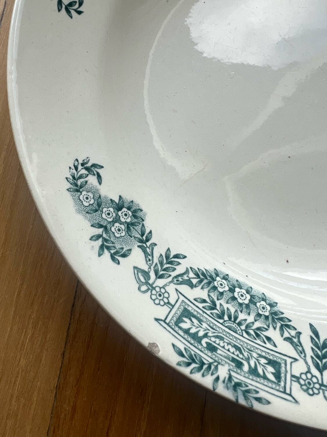 Terre de Fer soup plates