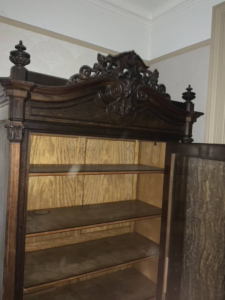 Bibliothèque-vitrine ancienne – Style néo-Renaissance / Henri II – XIXᵉ siè