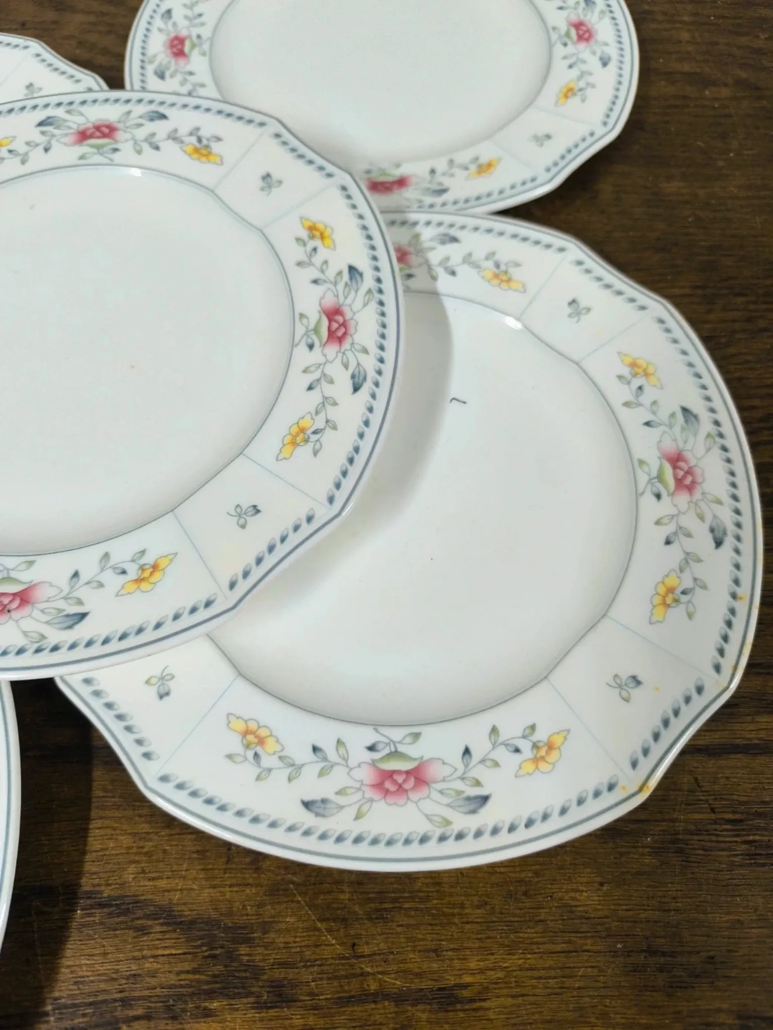 Set of 5 Villeroy & Boch "Nanking" Bone China Vintage Dessert Plates