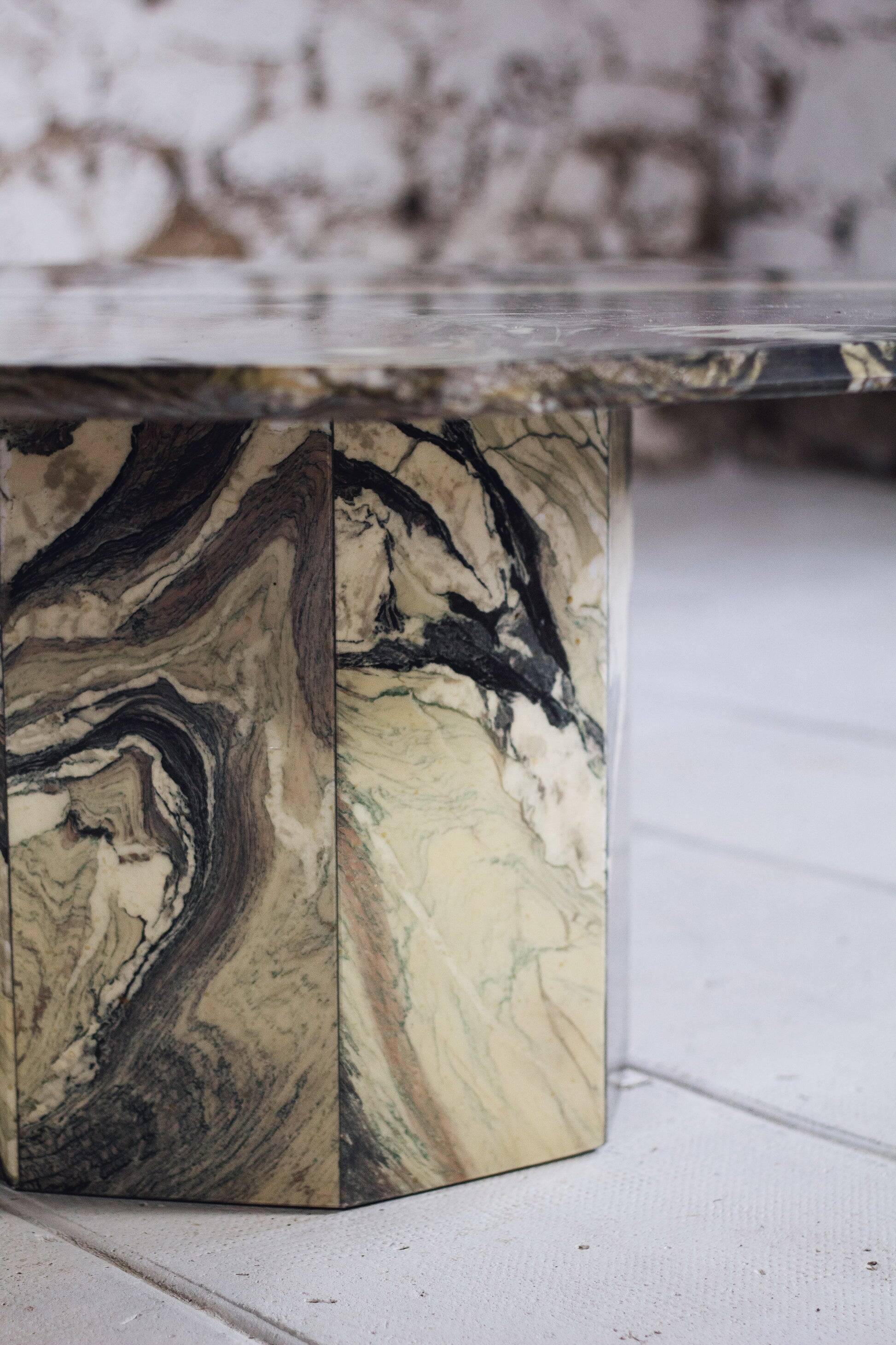 Octagonal coffee table in Cipollino Italian marble, 1980