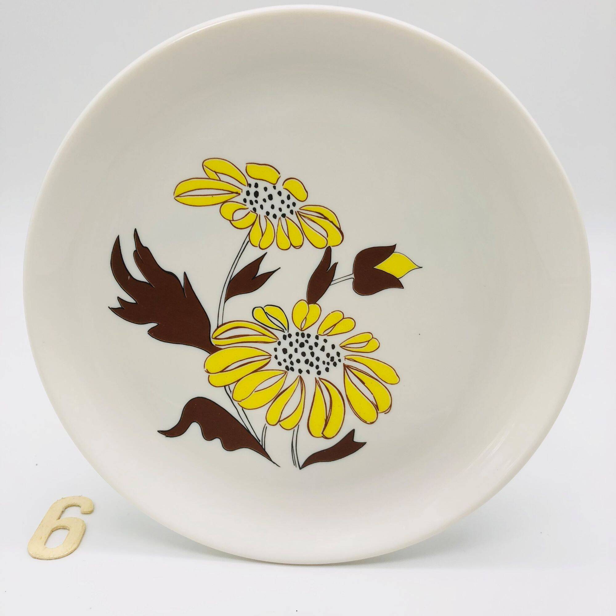 6 Dessert plates, Sovirel, dating from the 70s.