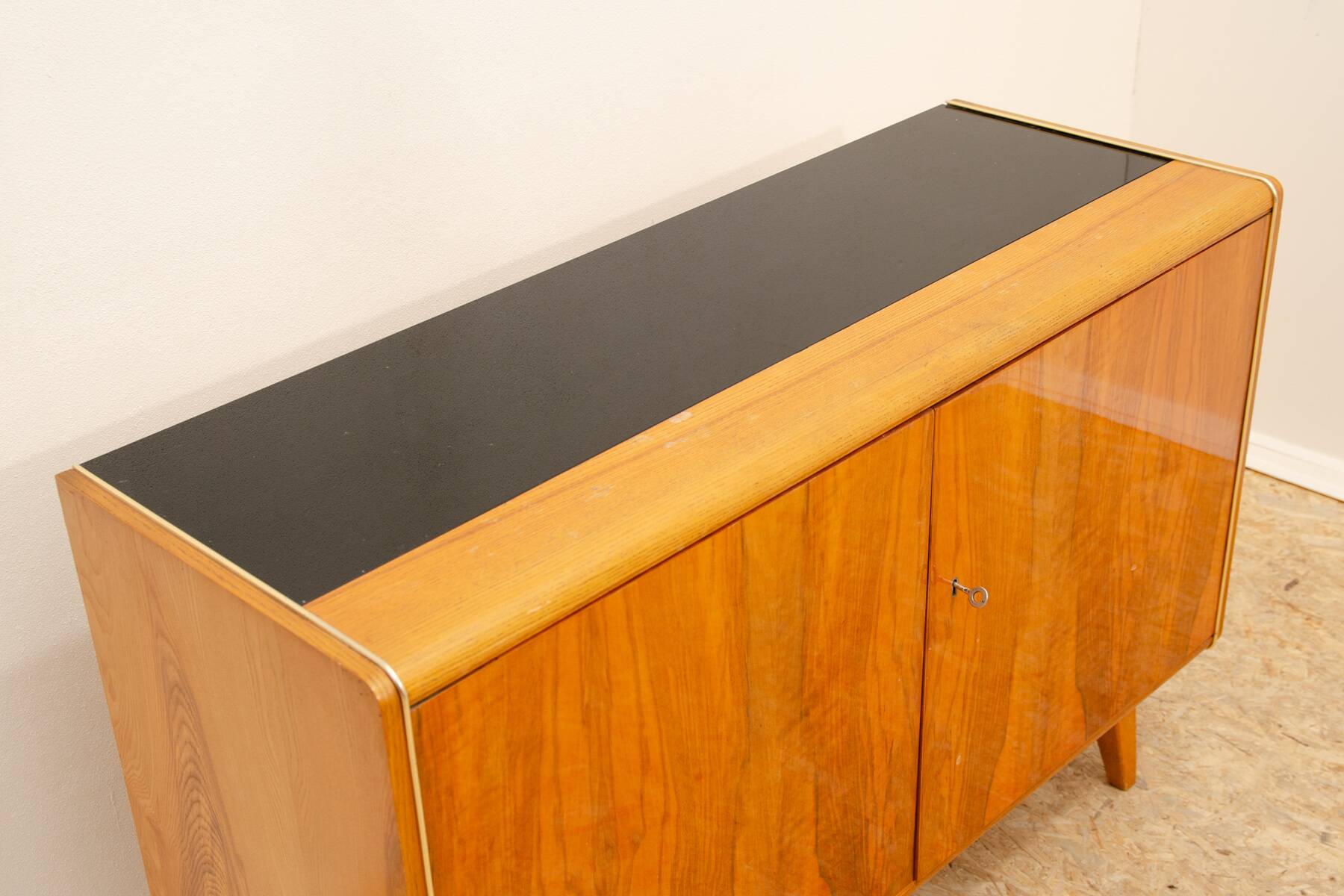 Mid century sideboard by Nepožitek & Landsman for Jitona, 1970´s