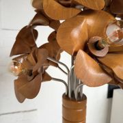 Lampadaire en orme motifs « fleurs », années 70