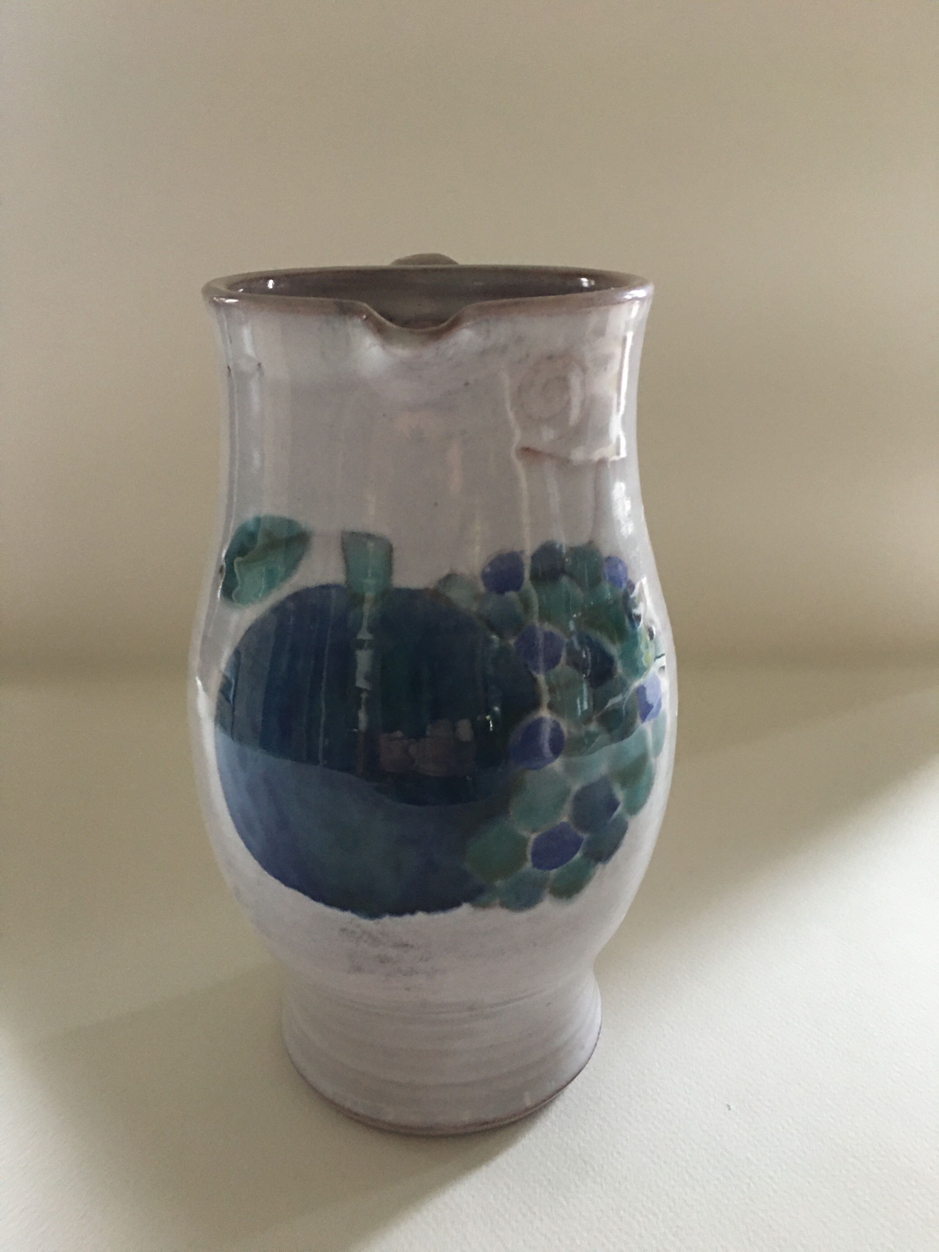 Ceramic pitcher of the Cloutier brothers