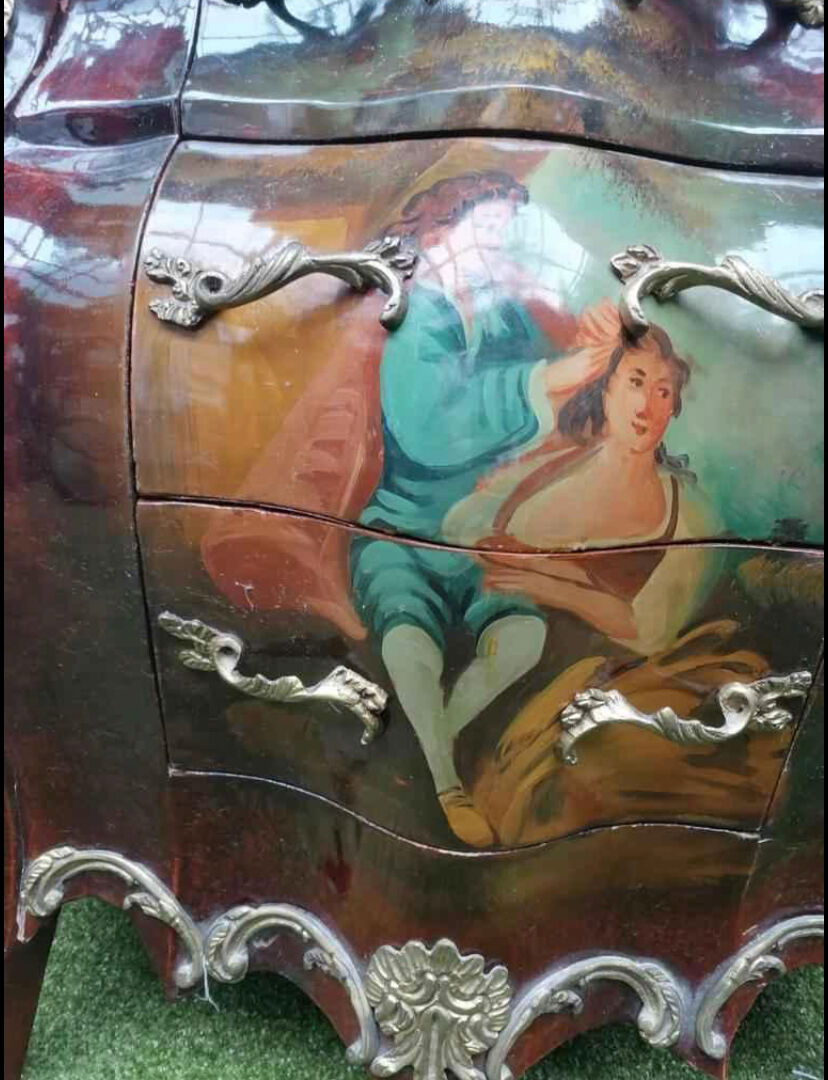 Chest of drawers / console baroque style
