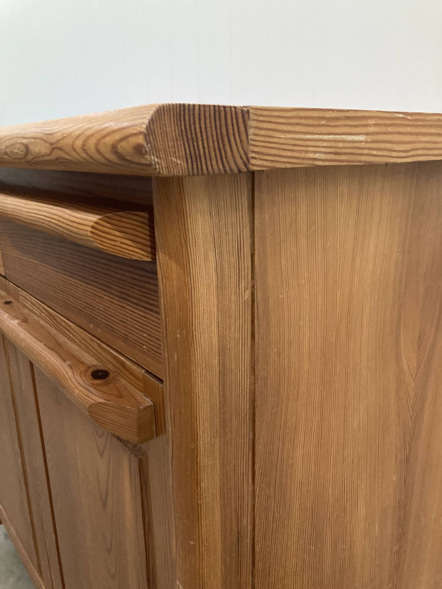 Vintage pine sideboard 70s