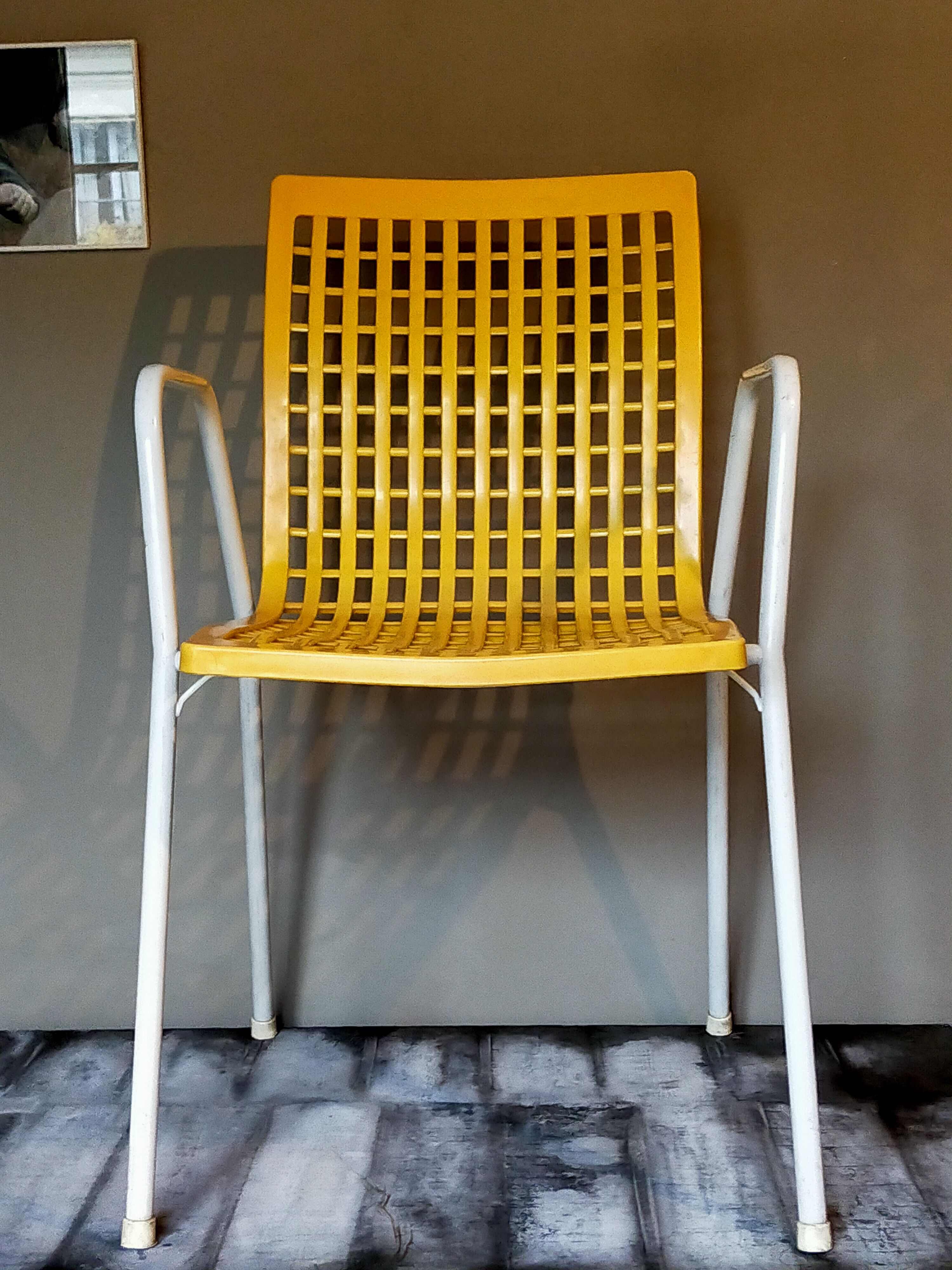 Chaise design vintage Grosfillex n°2070