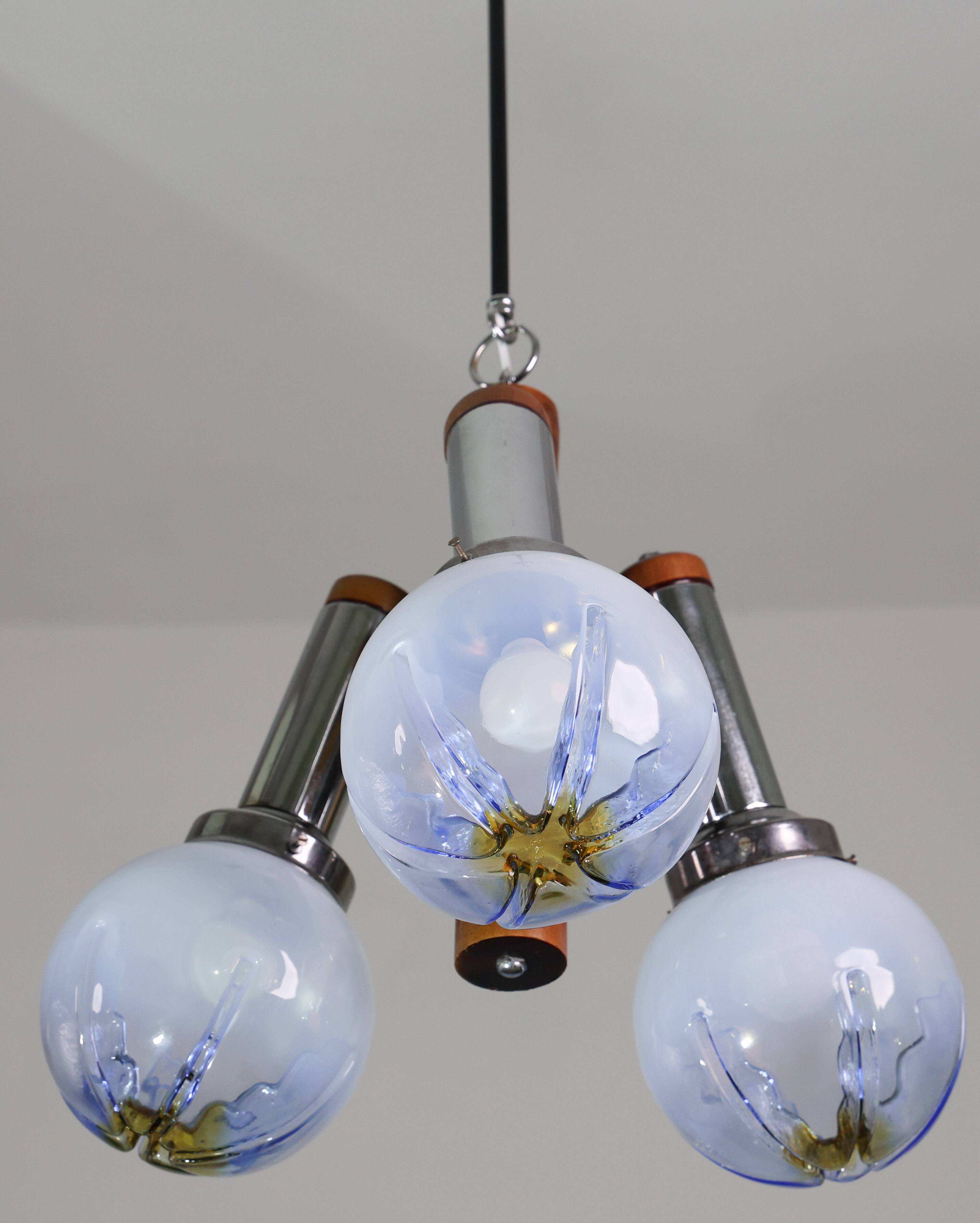 Chandelier en verre de Murano turquoise bleu à 3 lumières de style italien des années 50 par Mazzega
