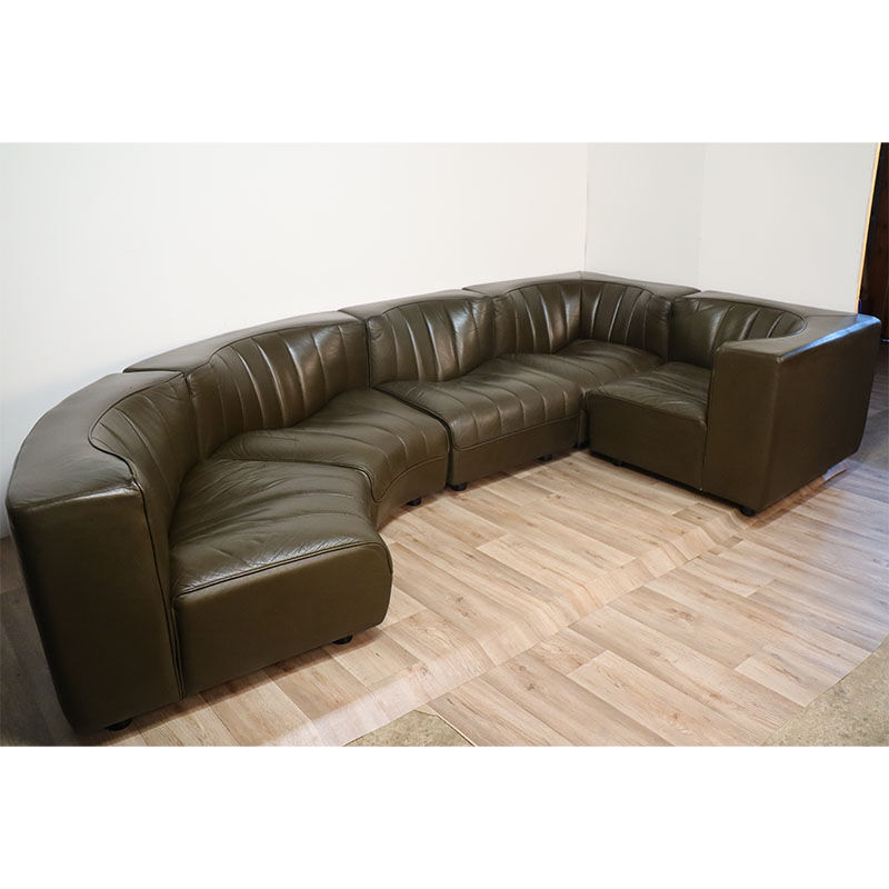 Modular vintage leather sofa by Tito Agnoli for Mobilier International 1970