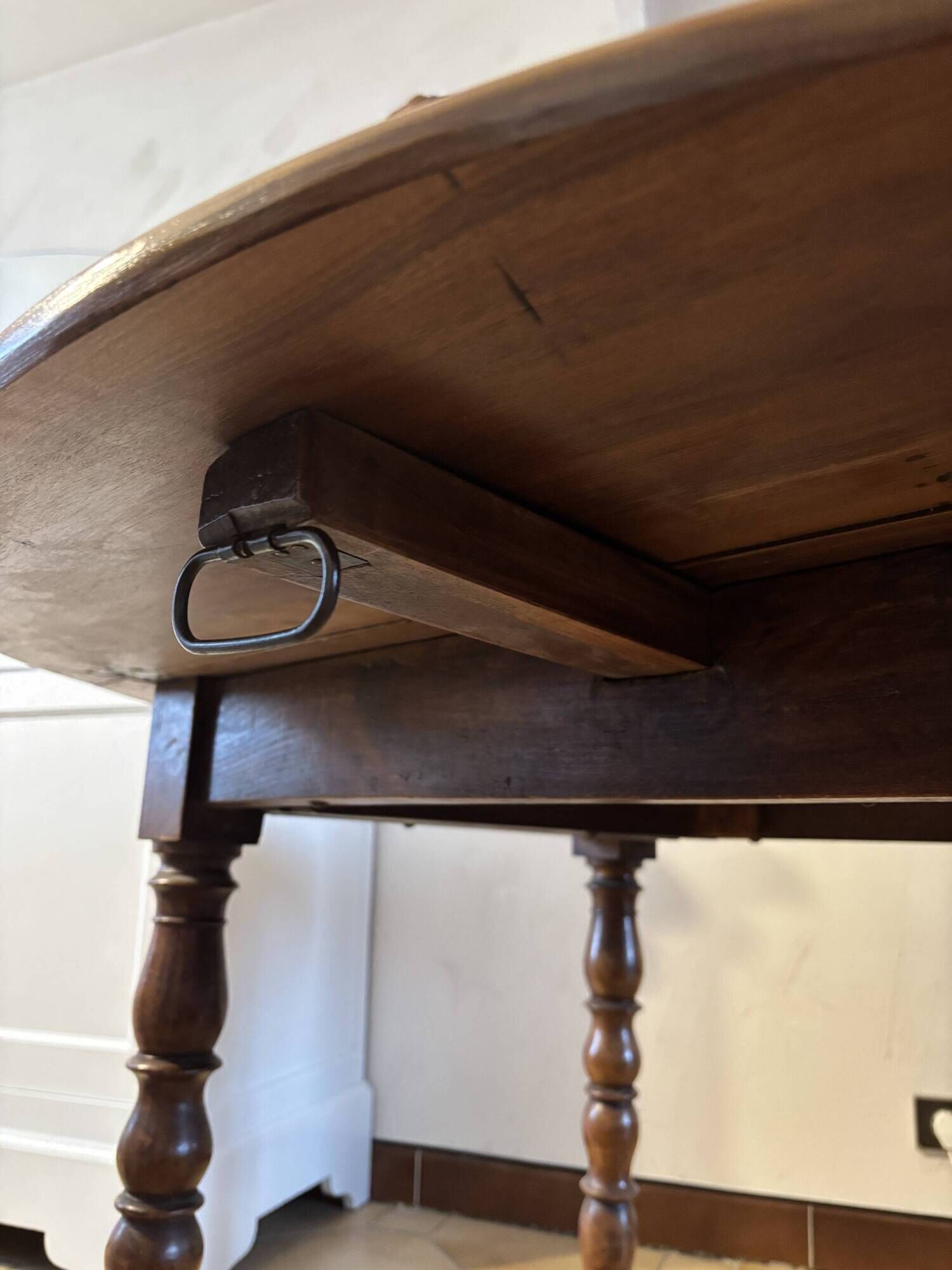 table extensible en noyer