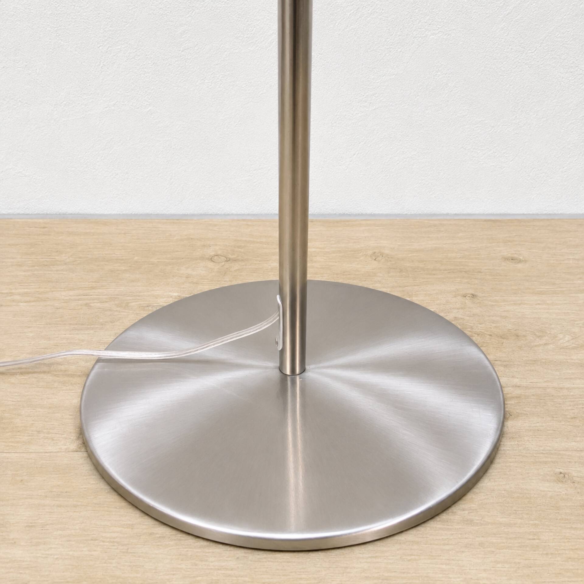 Lampe sur pied Van De Heg design chrome / abat-jour noir strié