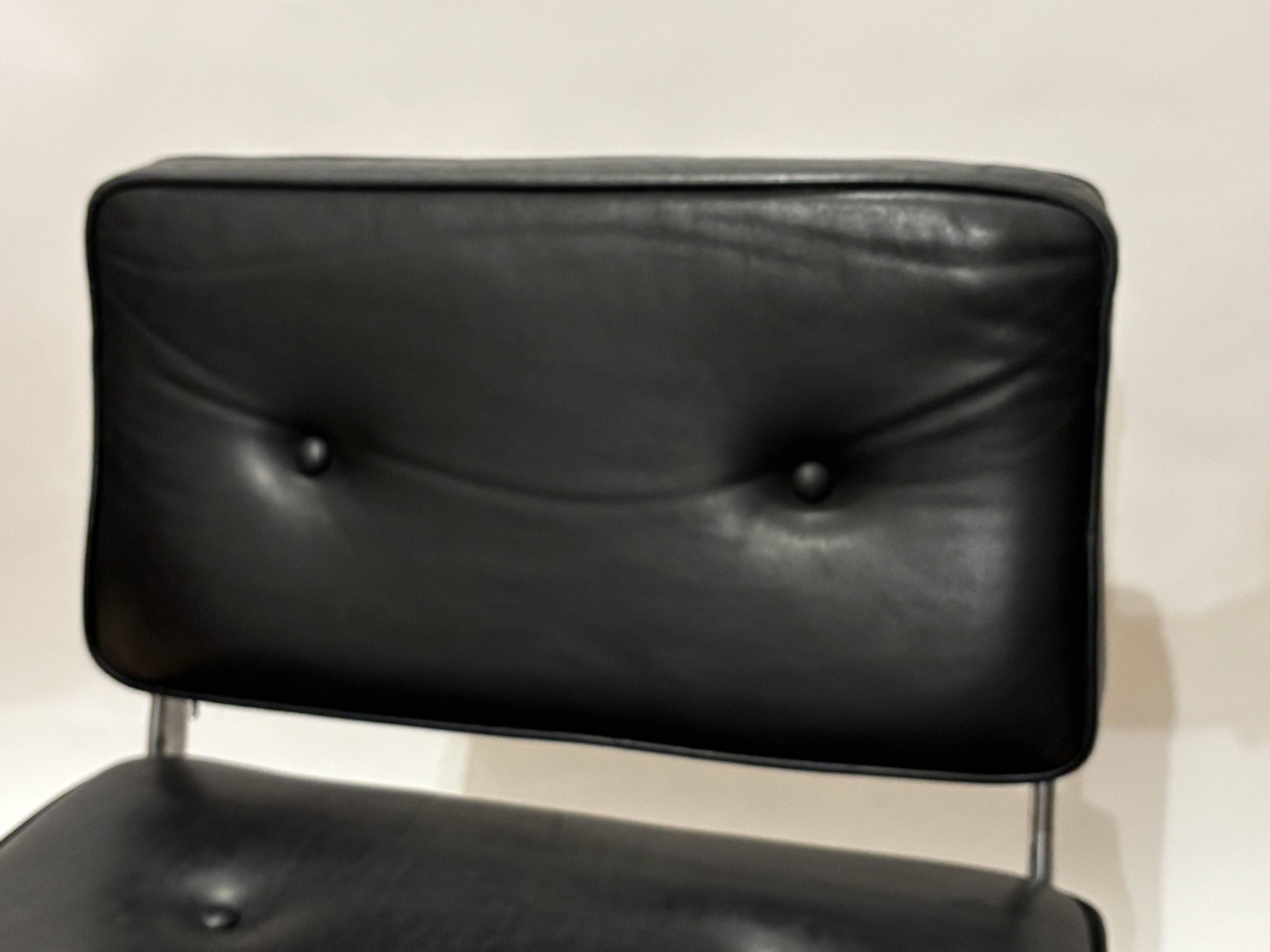 Intermediate Eames Chair from the 1970s in leather.