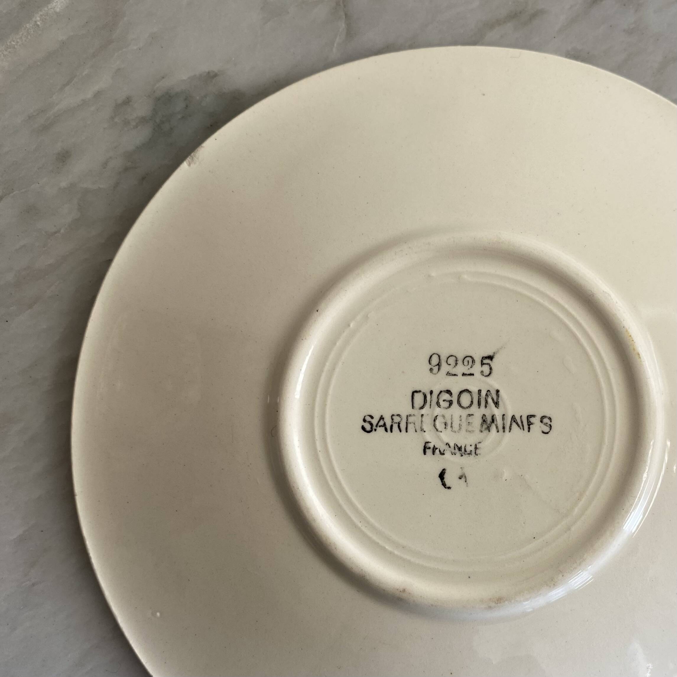 Coffee cup and saucer x2