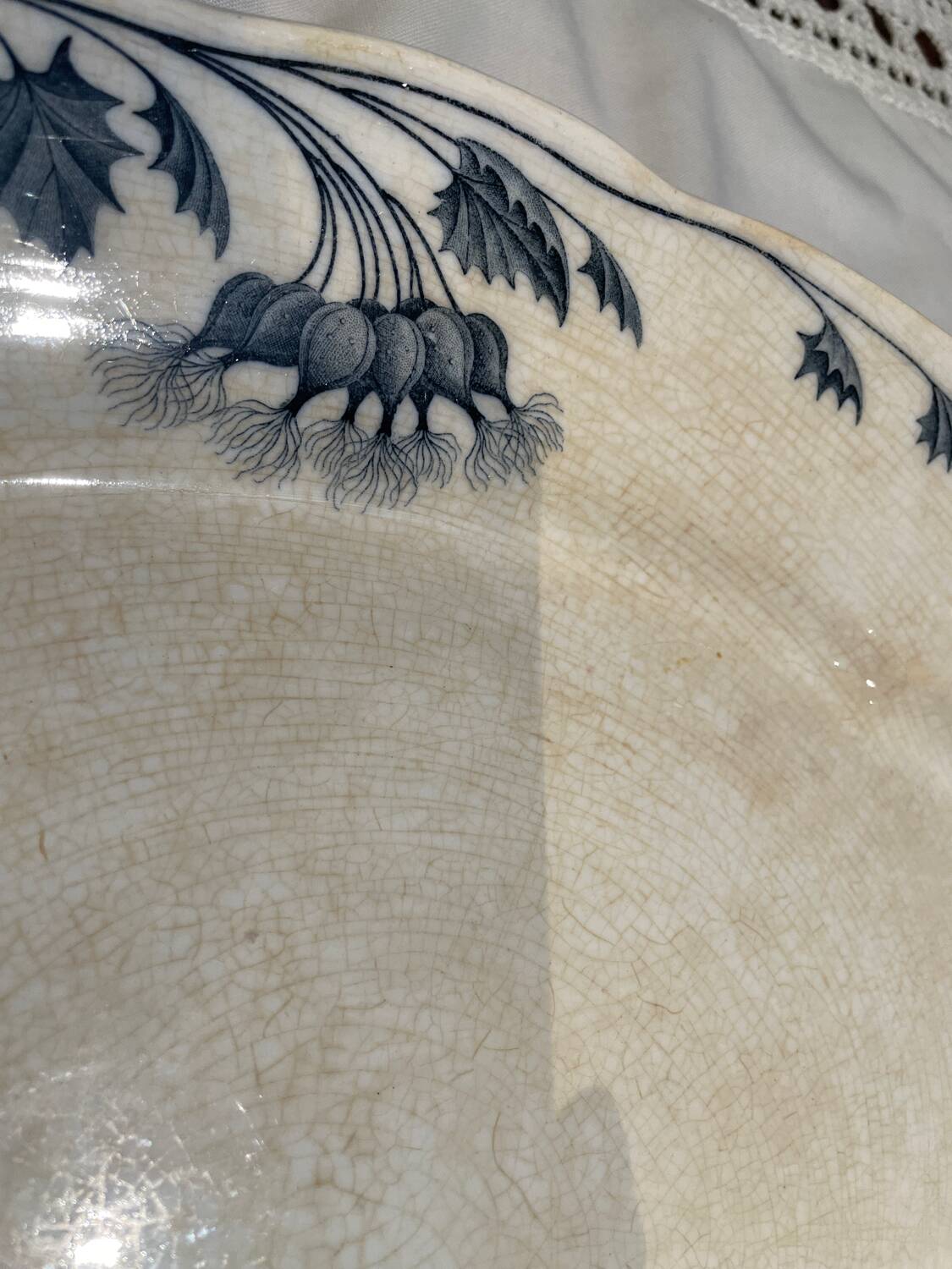 Mettlach serving dish, Villeroy&Boch