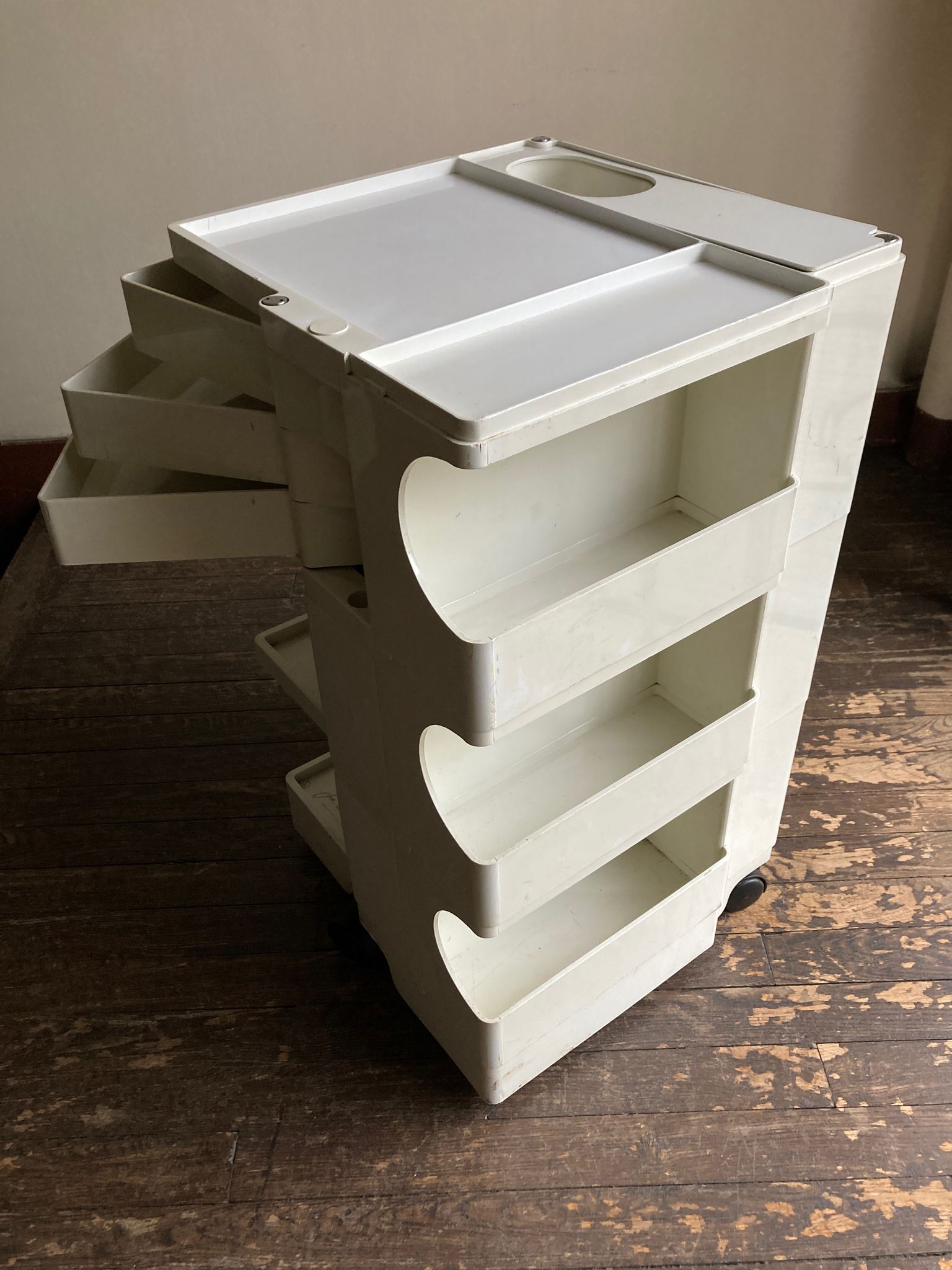 Desserte Boby Joe Colombo 1970 design italien