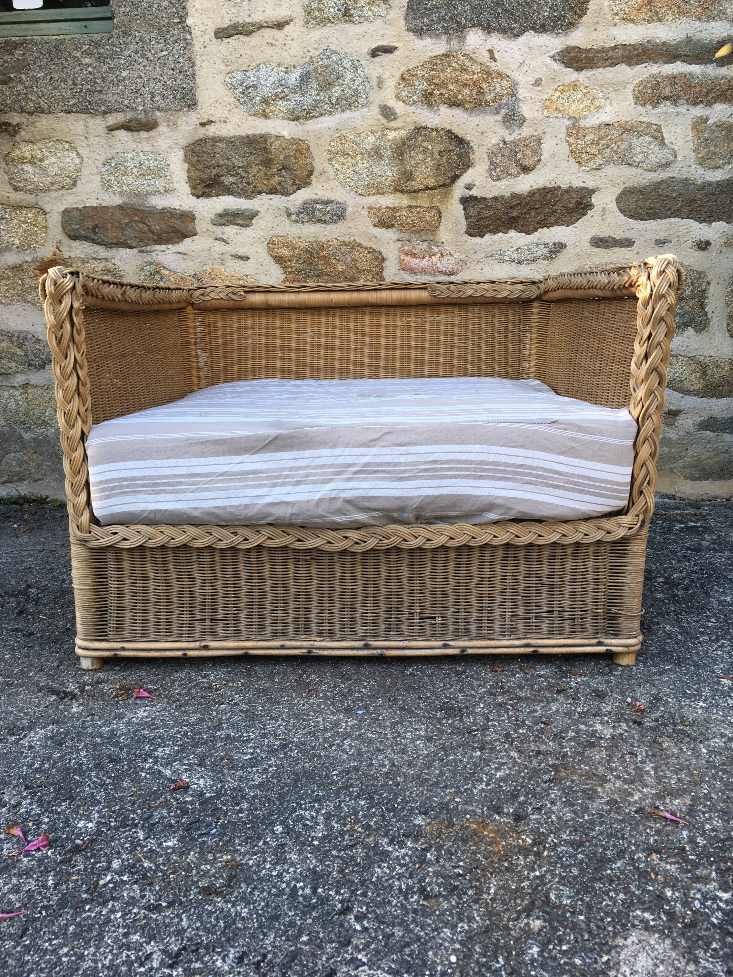 Fauteuil en osier des années 50