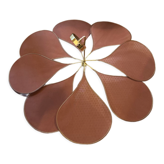 Suspension Petals