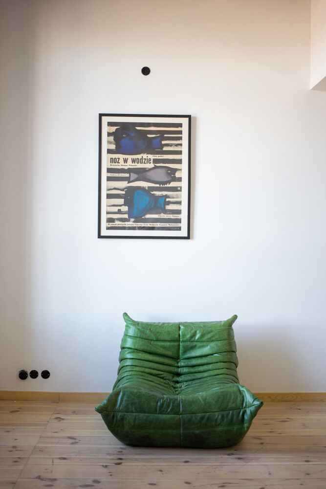 Togo armchair model designed by Michel Ducaroy 1973