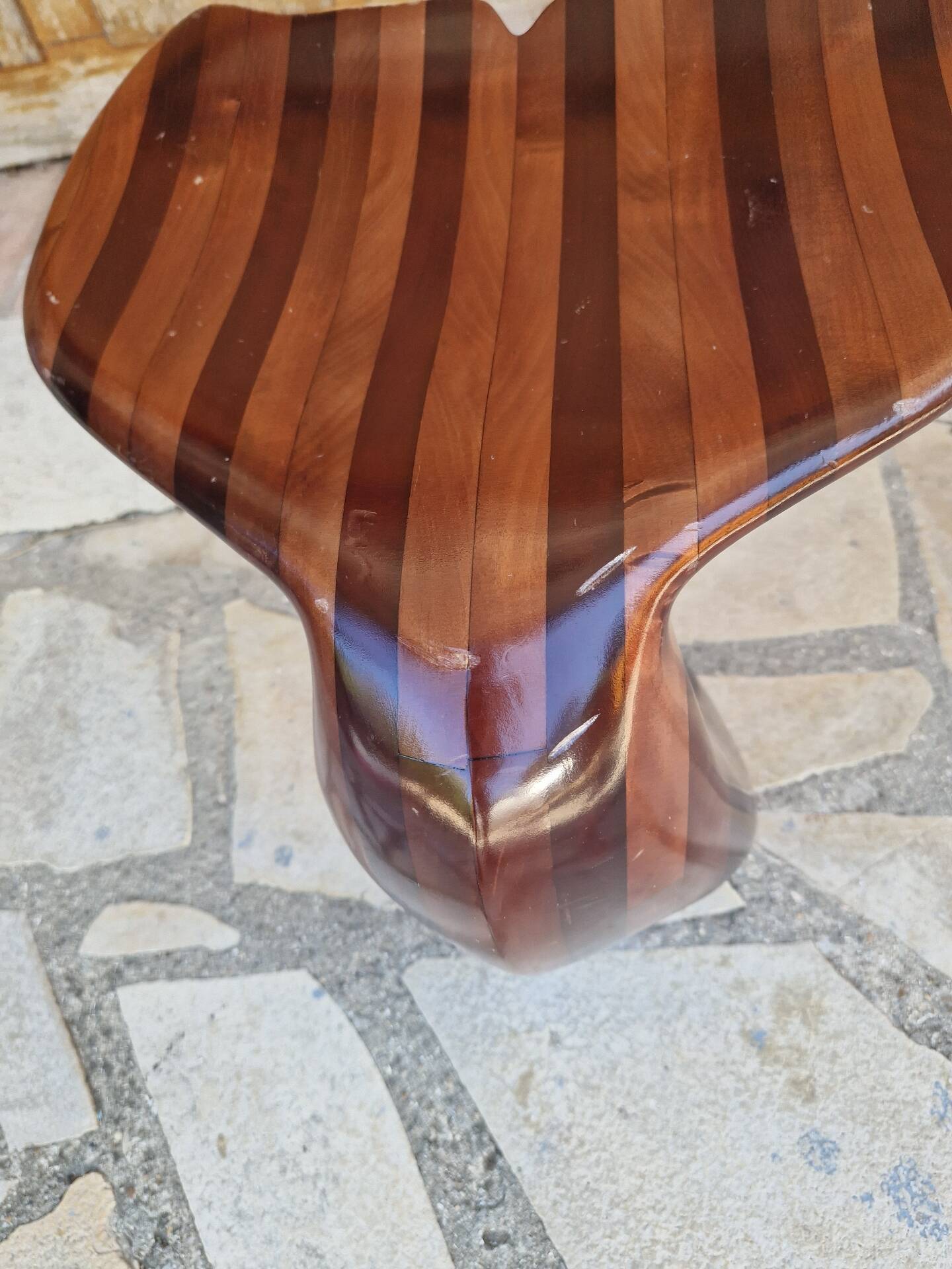 Tabouret queue de baleine style Polyte Solet