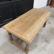 Table basse en chêne fin XIXème