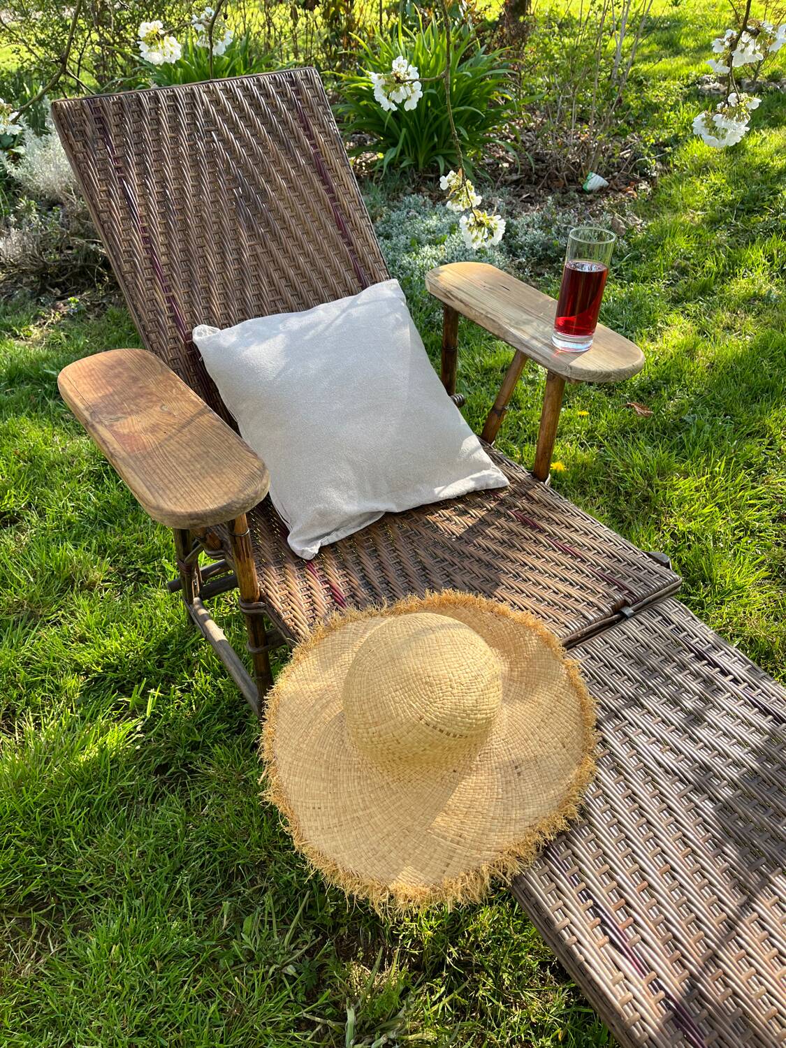 Rattan deck chair