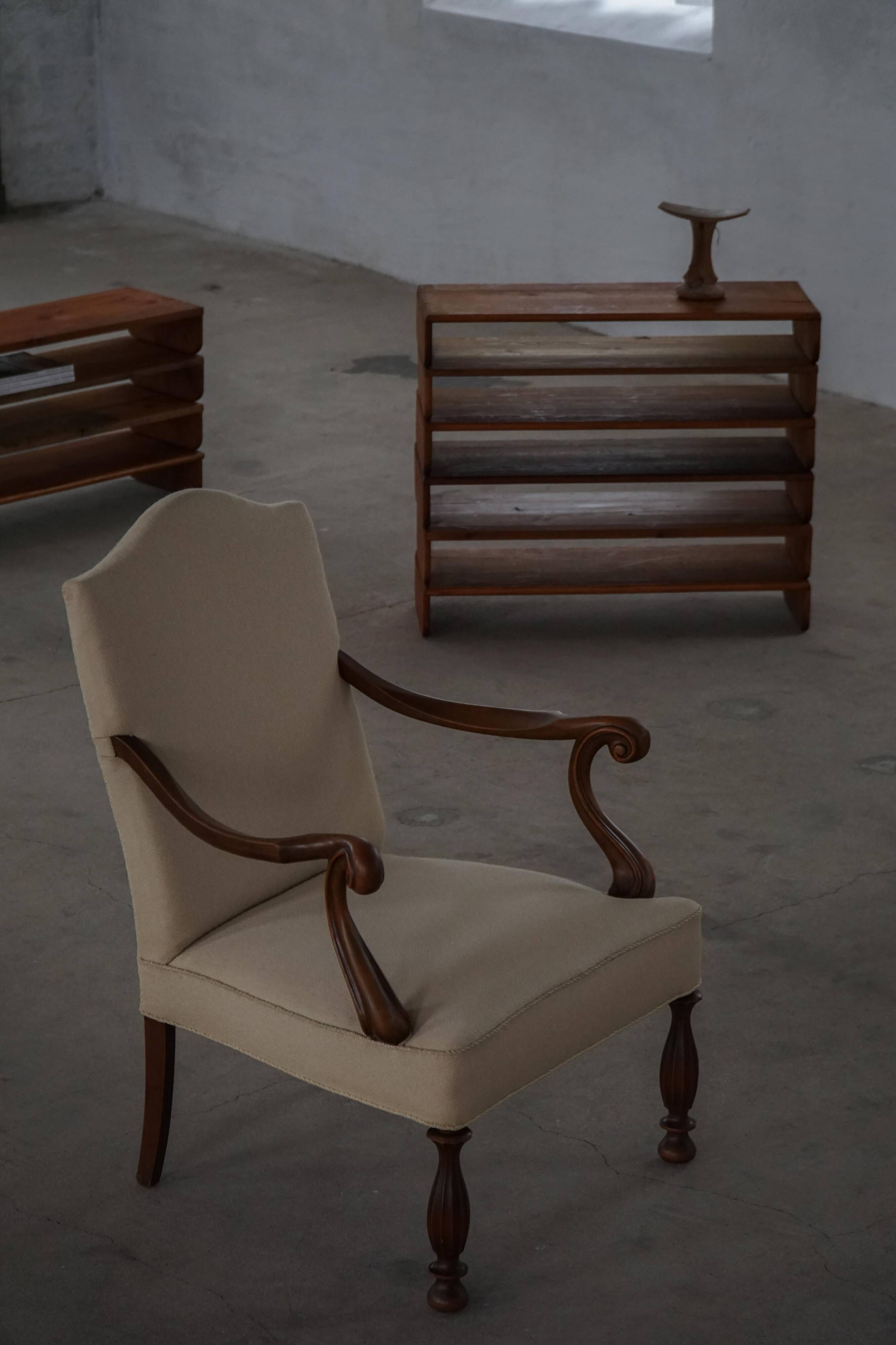 Pair of Art Nouveau armchairs, Danish cabinetry, early 20th century.