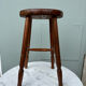 Tabouret en bois massif