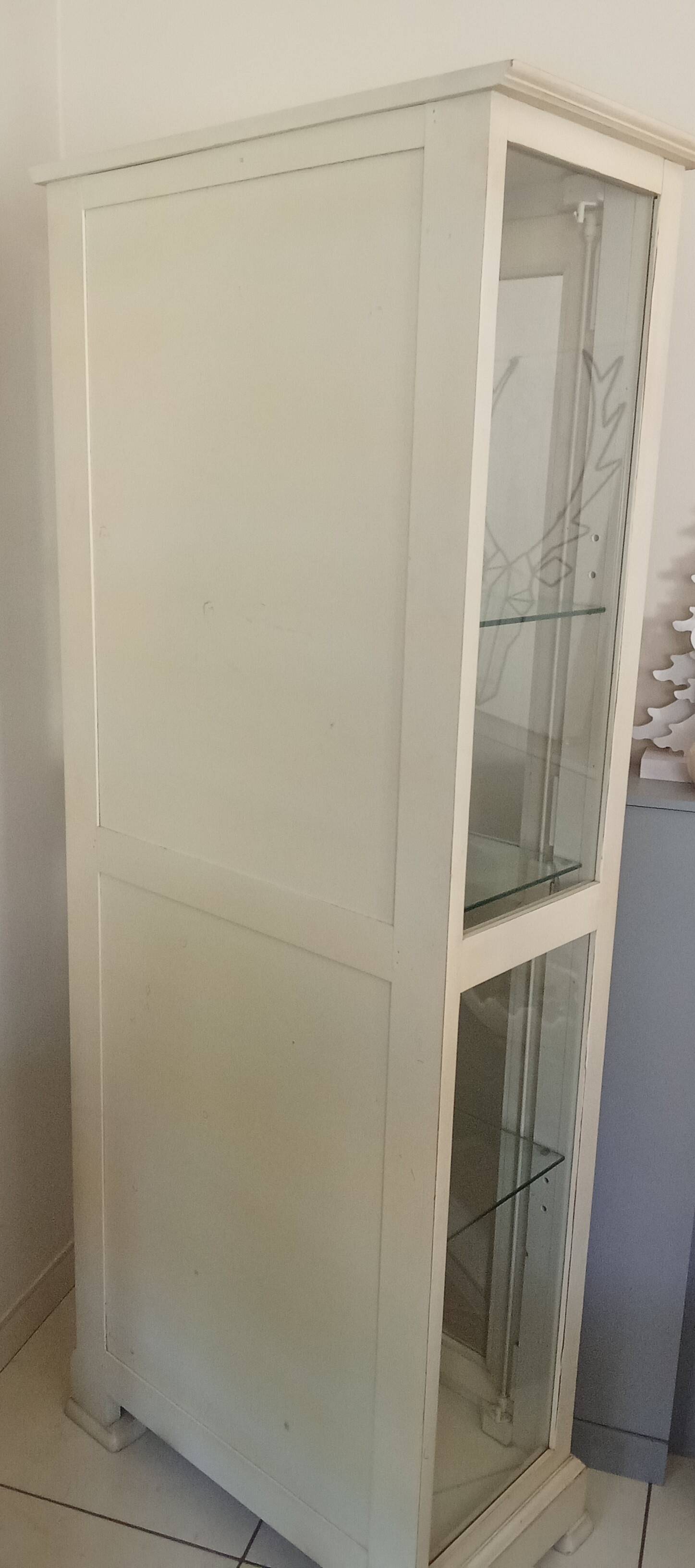 Display cabinet / sideboard brand Fontanges chic country style