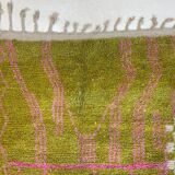 Moroccan Berber rug 250cm x 150cm