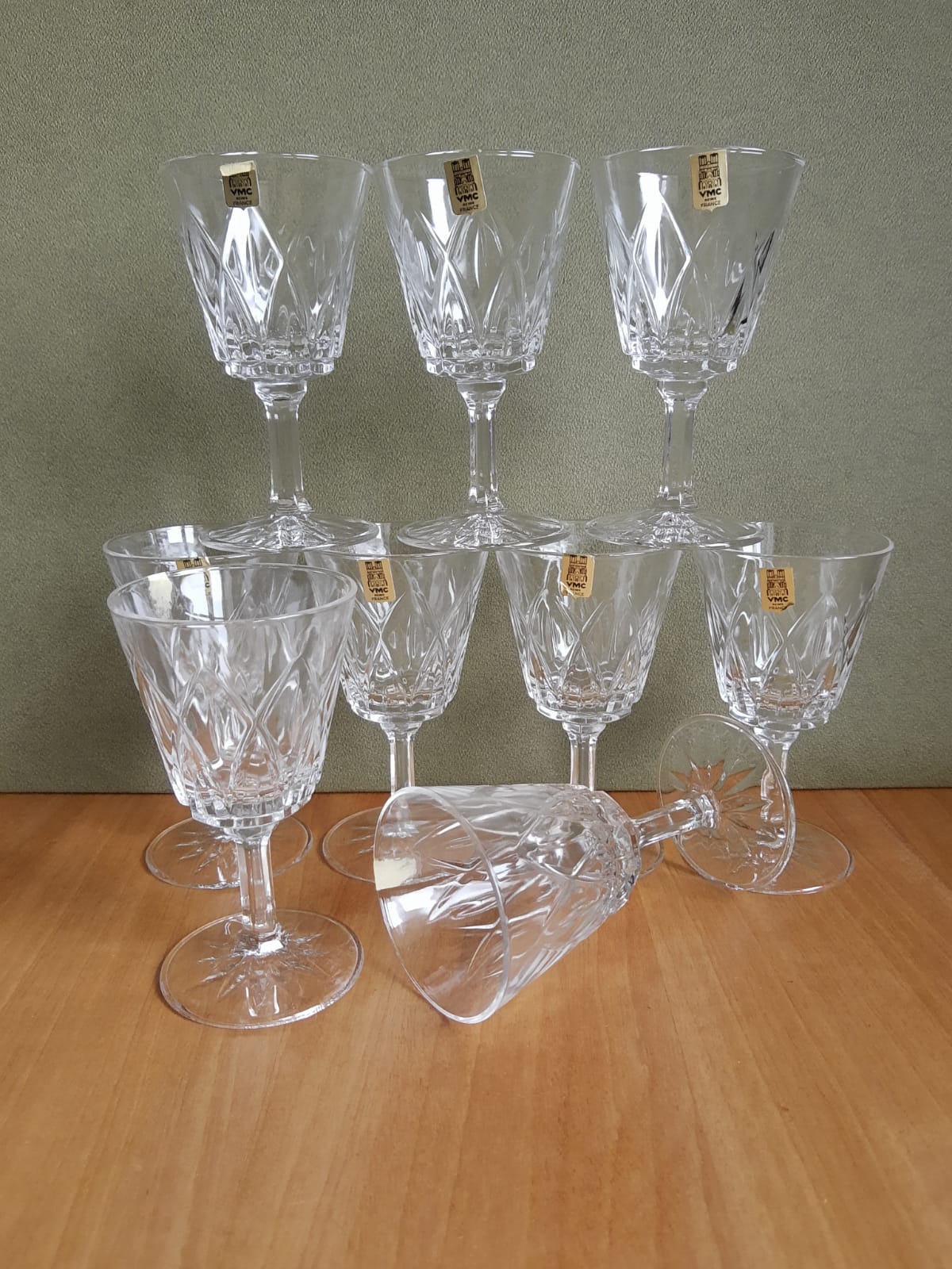 Set of 9 small glasses on foot Vmc Reims France vintage