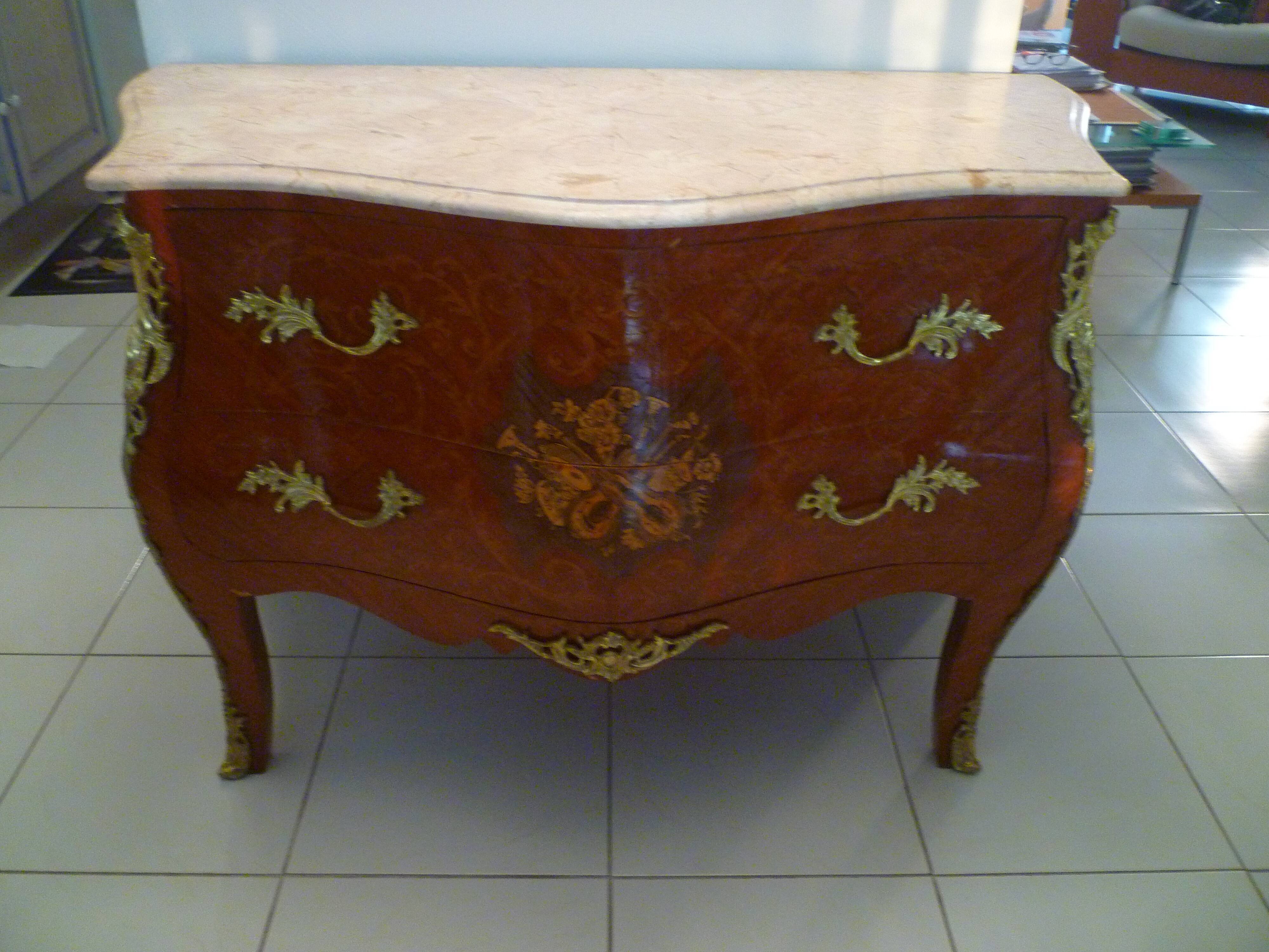 Curved Louis XV style dresser