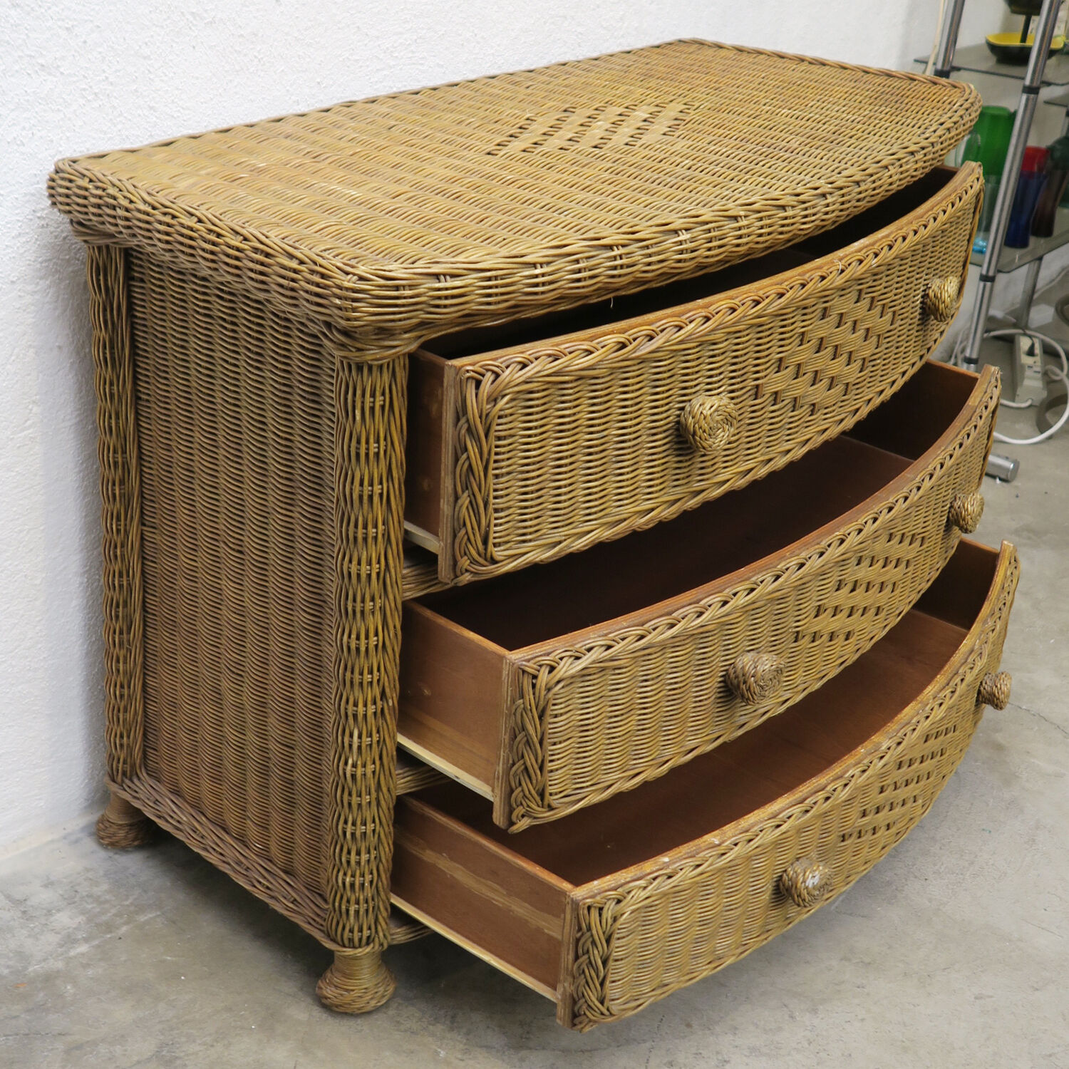 Chest of draweers  in braided rattan
