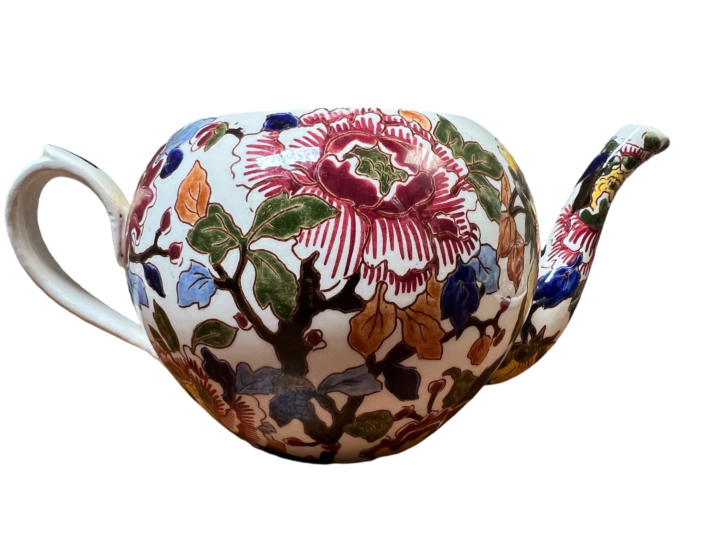 Gien earthenware tea set, peony decoration