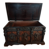 Coffre ancien pièce unique du XIXème