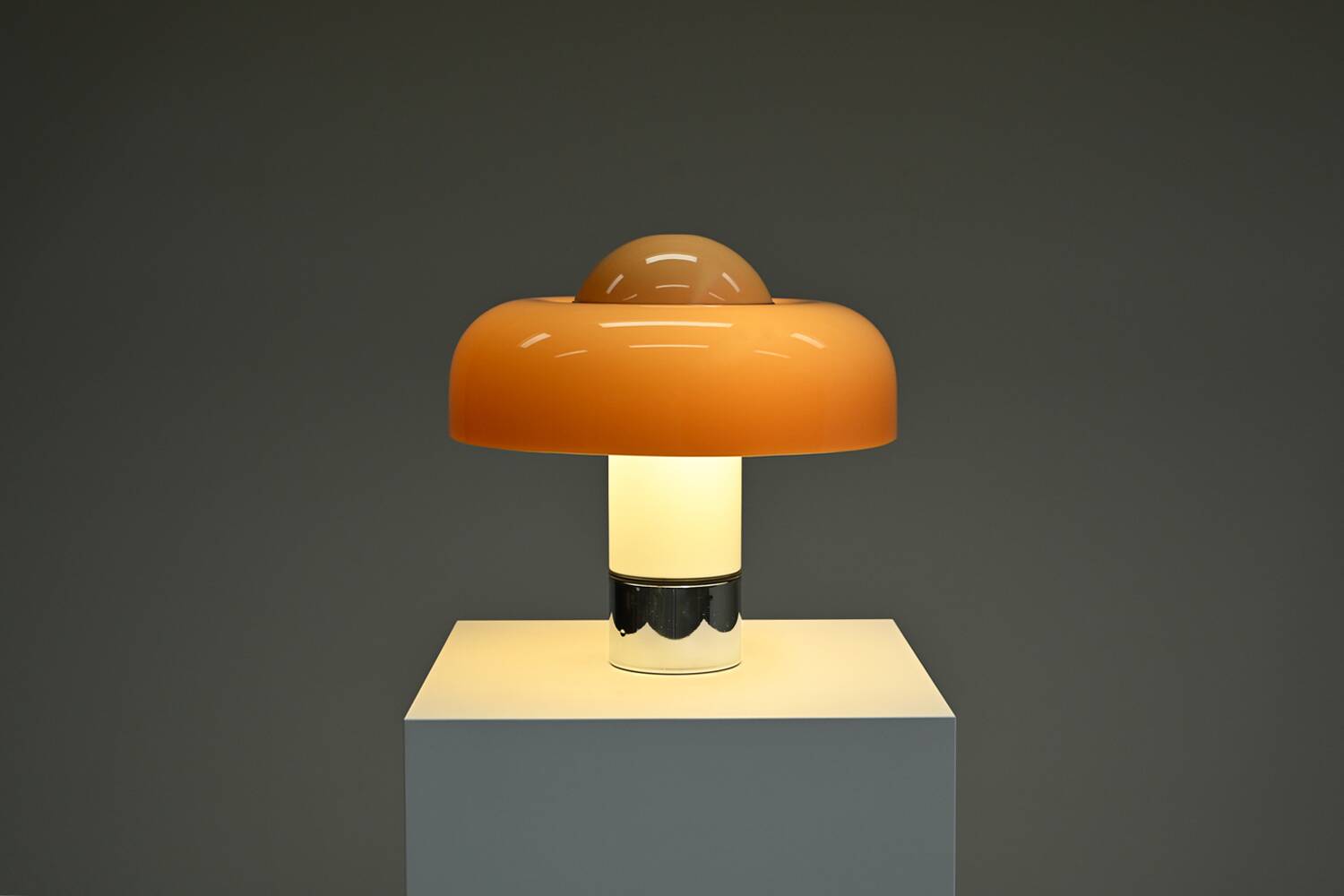 Brumbry table lamp by Luigi Massoni for Harvey Guzzini, 1960s Italy.