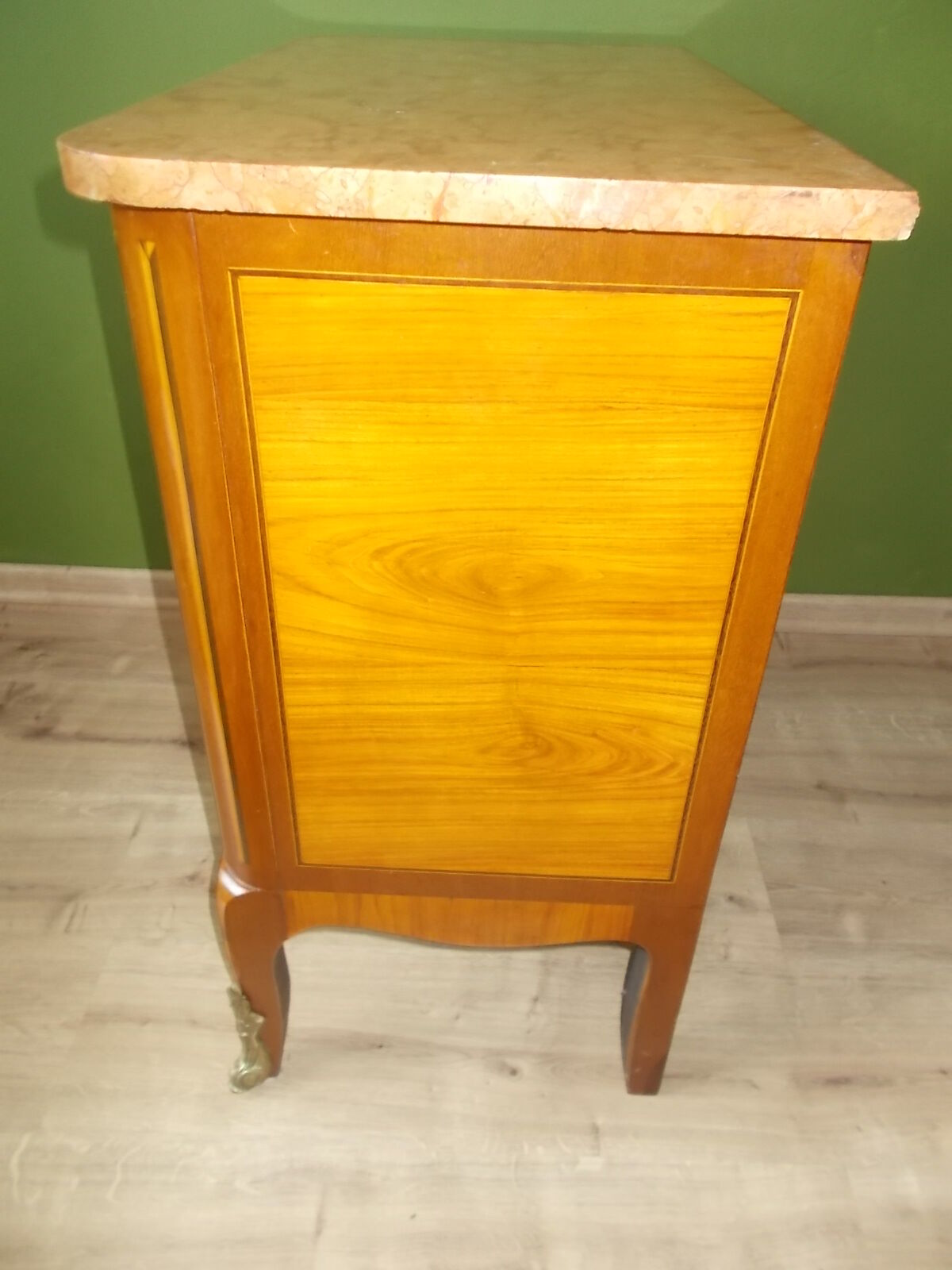 Louis XV style marquetry chest of drawers