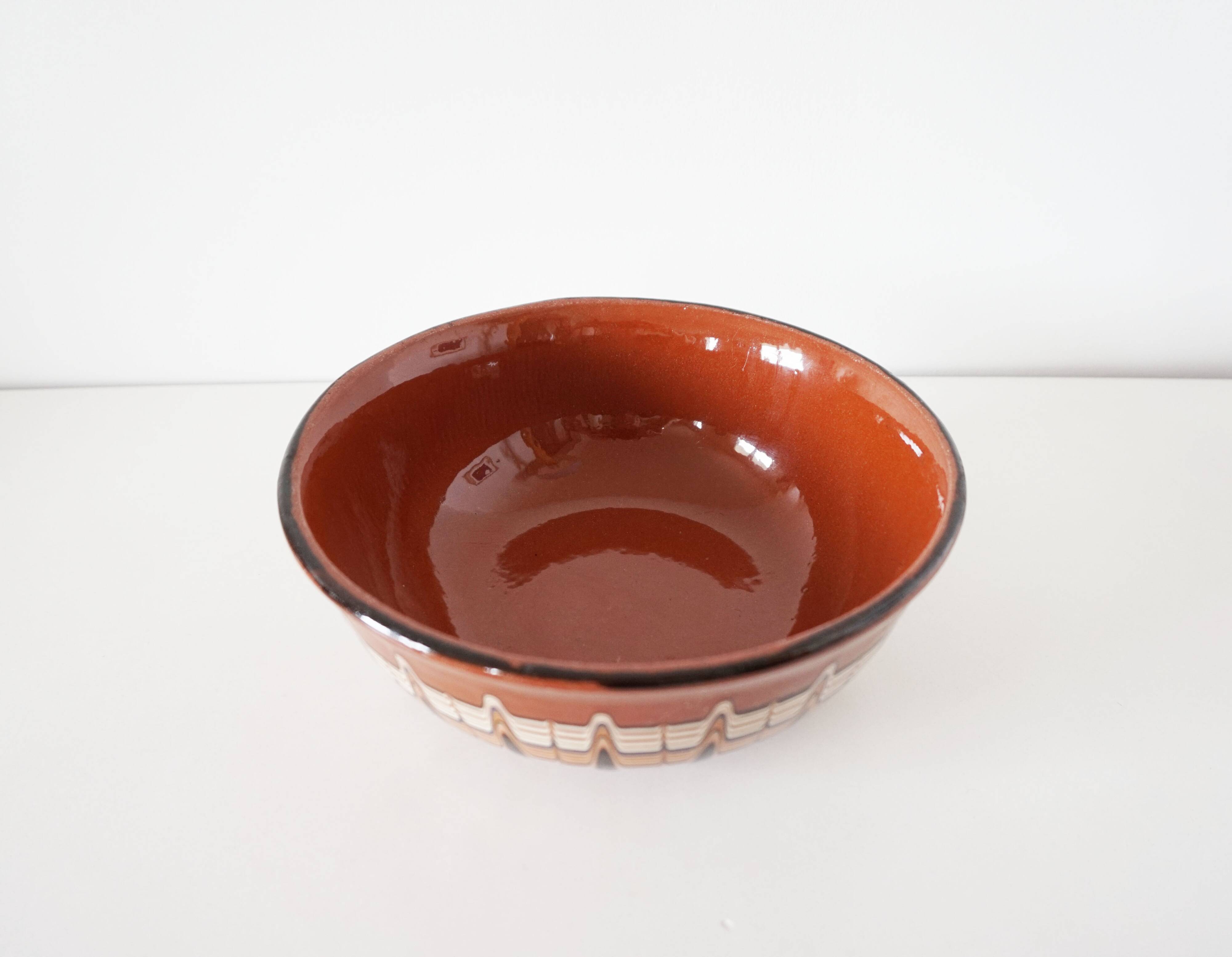 Terracotta salad bowl Bulgaria folk art