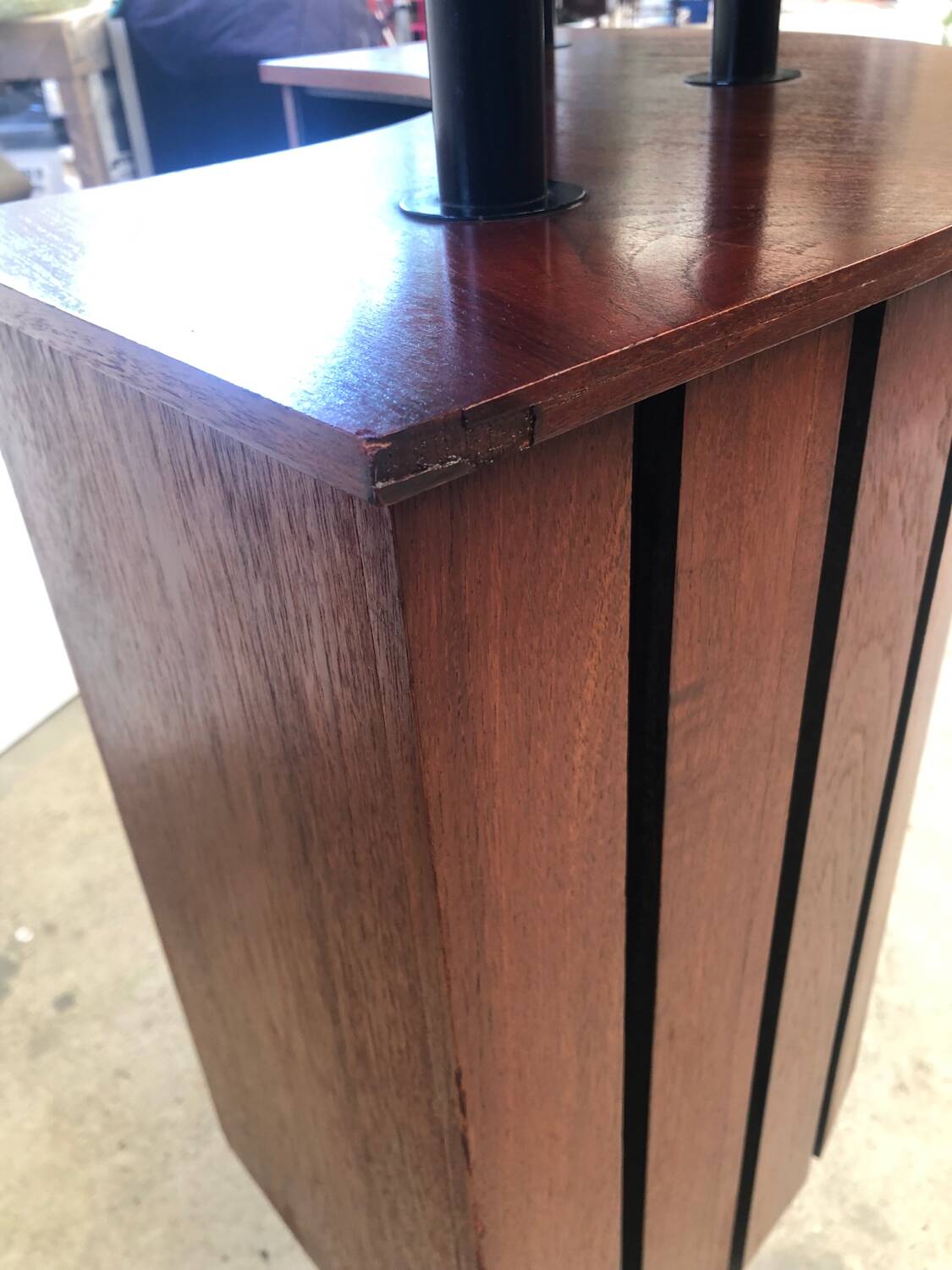 1950s cocktail bar