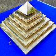 Applique murale ou plafonnier pyramidal, moderniste constructiviste