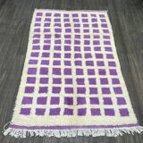 Handmade Berber rug in pure wool, size 150 x 250 cm