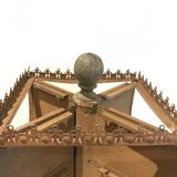 Display bears postcards or photos before 1900