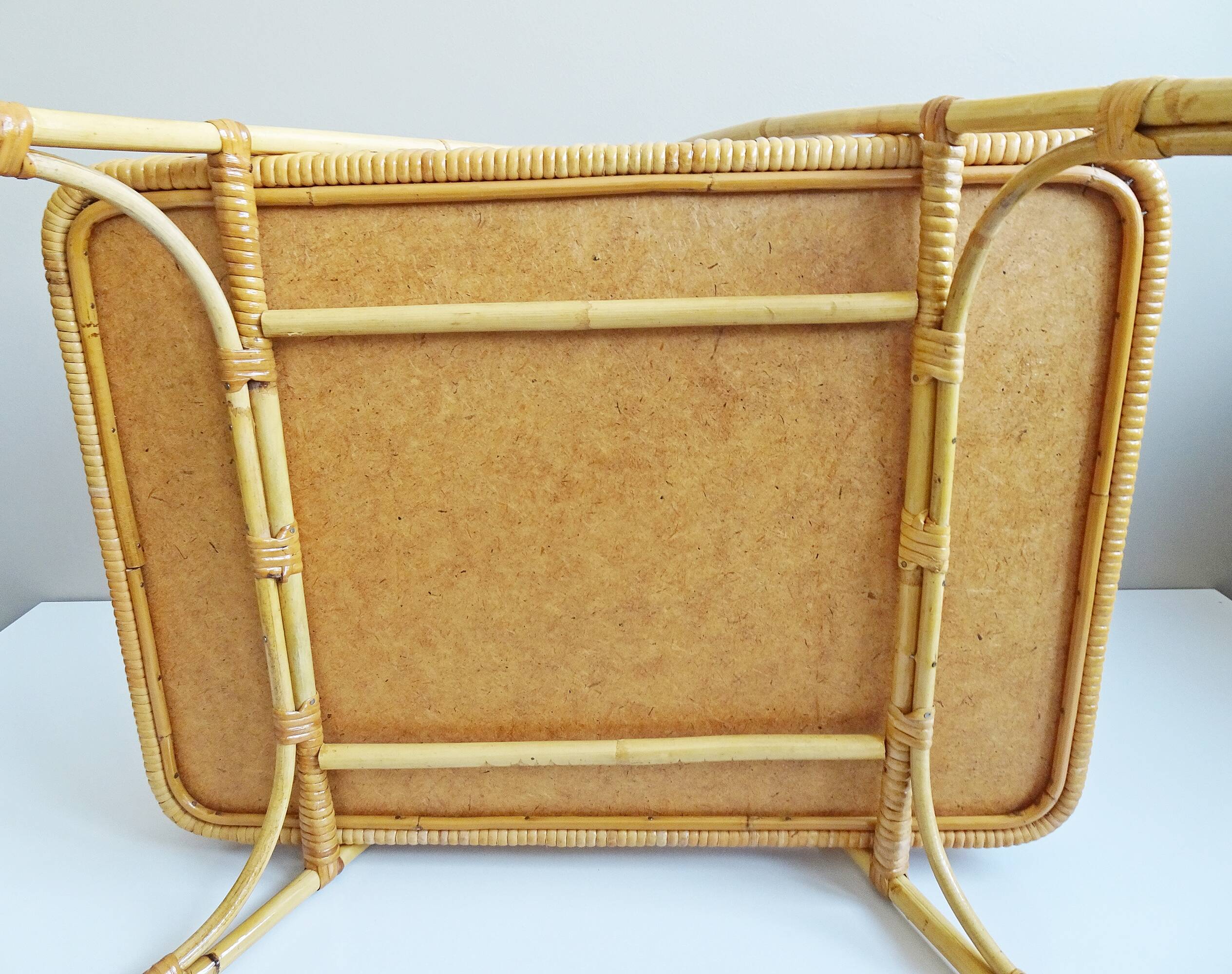 Plateau en bambou et rotin