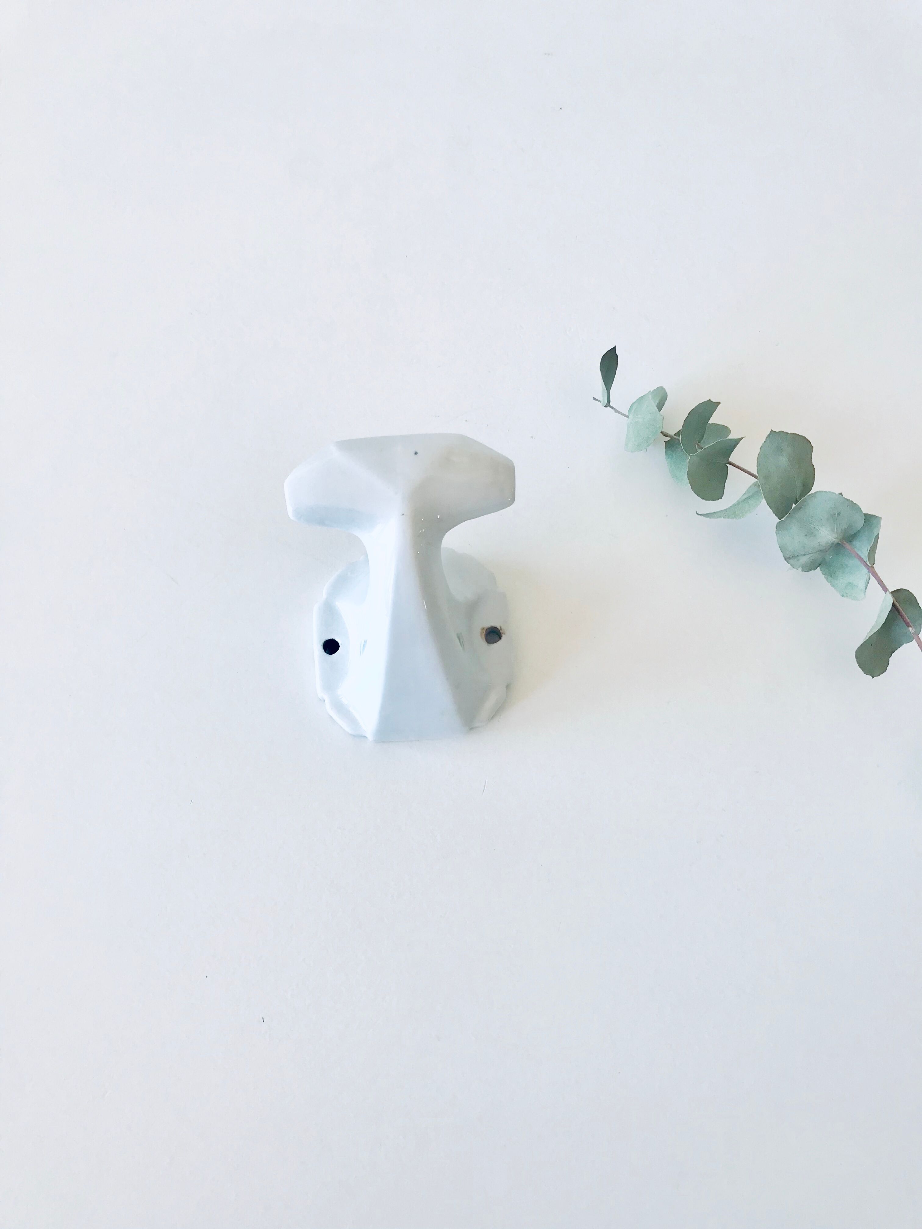 Antique porcelain pattery