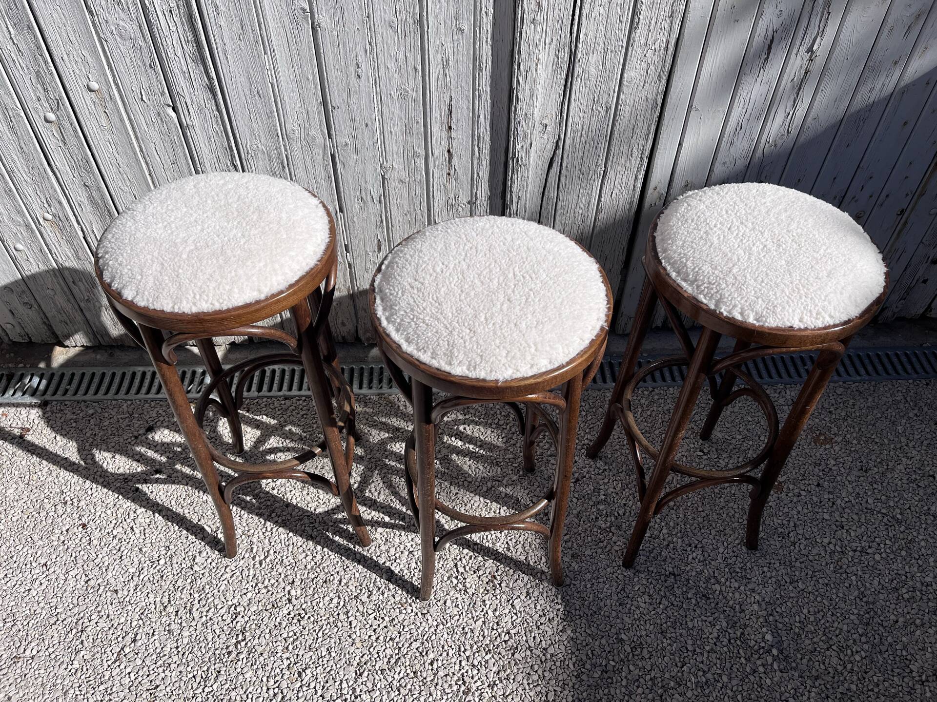 3 tabourets de bar style Thonet