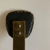 Patère Adnet en bronze et cuir 1950